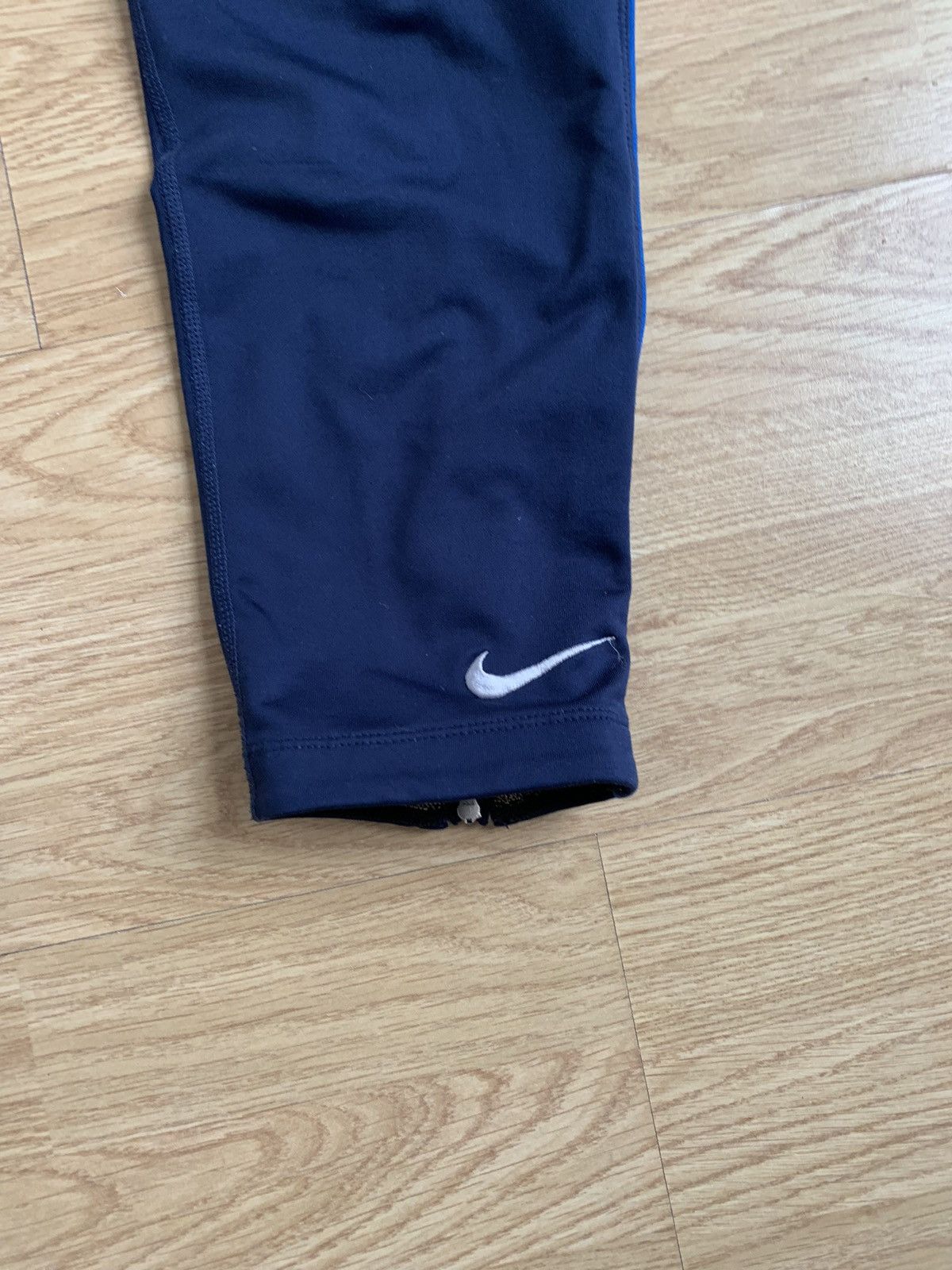 Nike × Vintage Vintage 90s Nike Navy Track Pants Swoosh Size US 33 - 3 Thumbnail