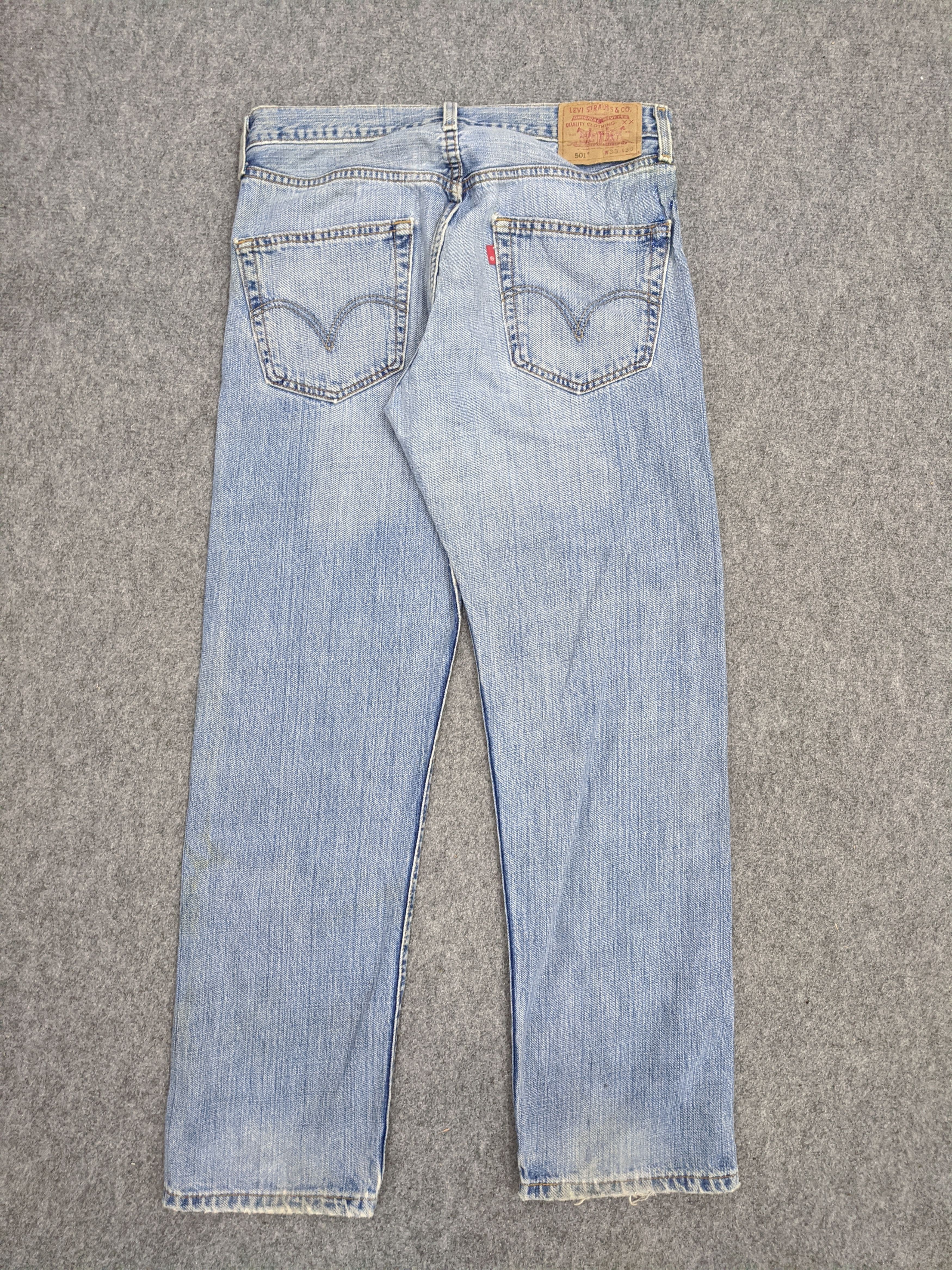 Levi's Vintage Sun Faded 90s Levis 501 Lightwash Jeans DP0827 Size US 34 / EU 50 - 3 Thumbnail