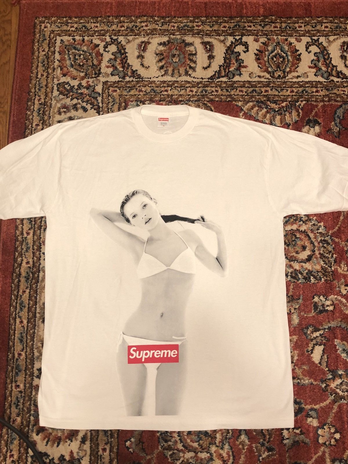 image of Supreme 10Th Anniversary Kate Moss Tee in White, Men's (Size XL)