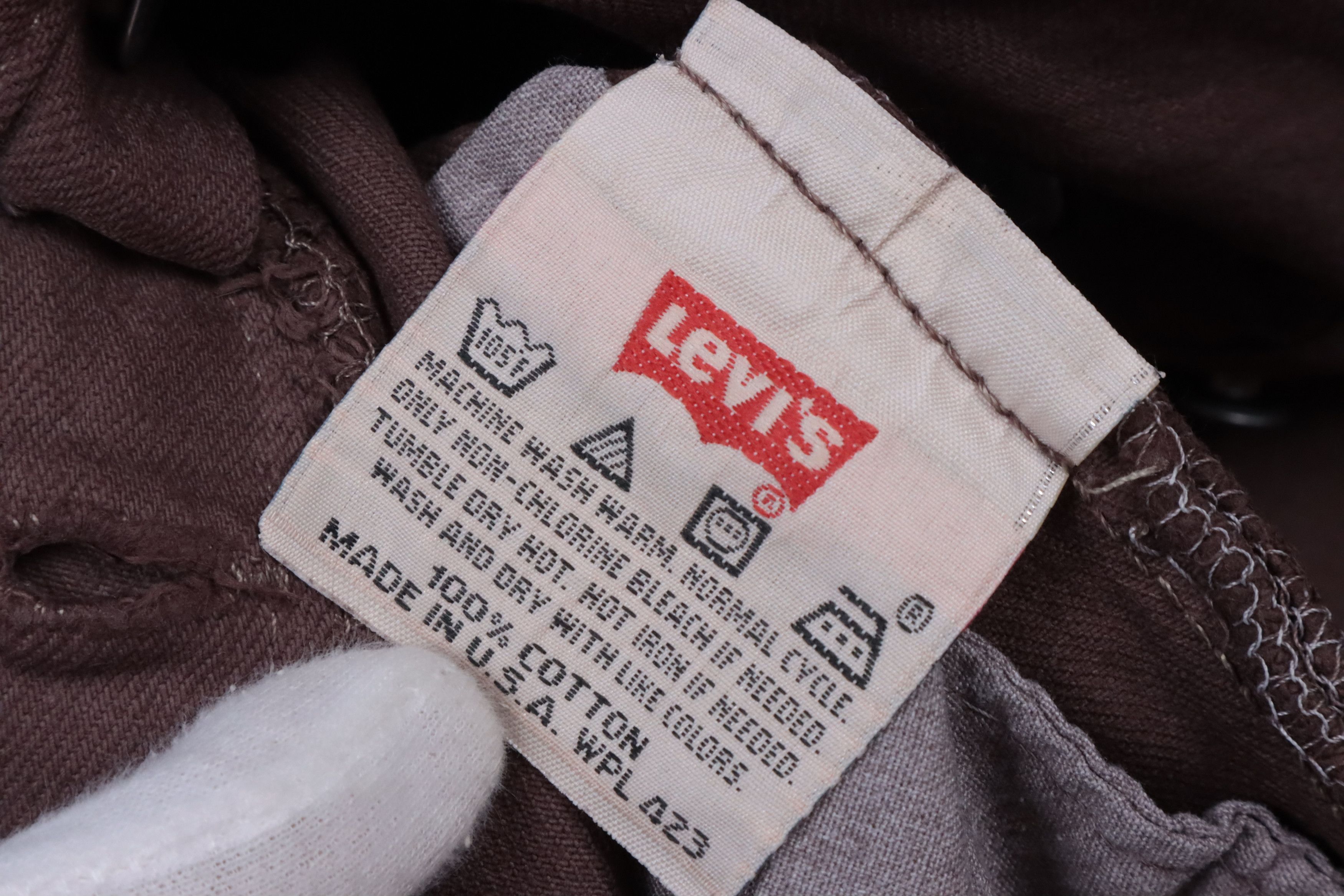 Levi's × Levi's Vintage Clothing × Vintage Levis 501 Made in USA Button Fly White Denim Jeans Size US 34 / EU 50 - 16 Thumbnail