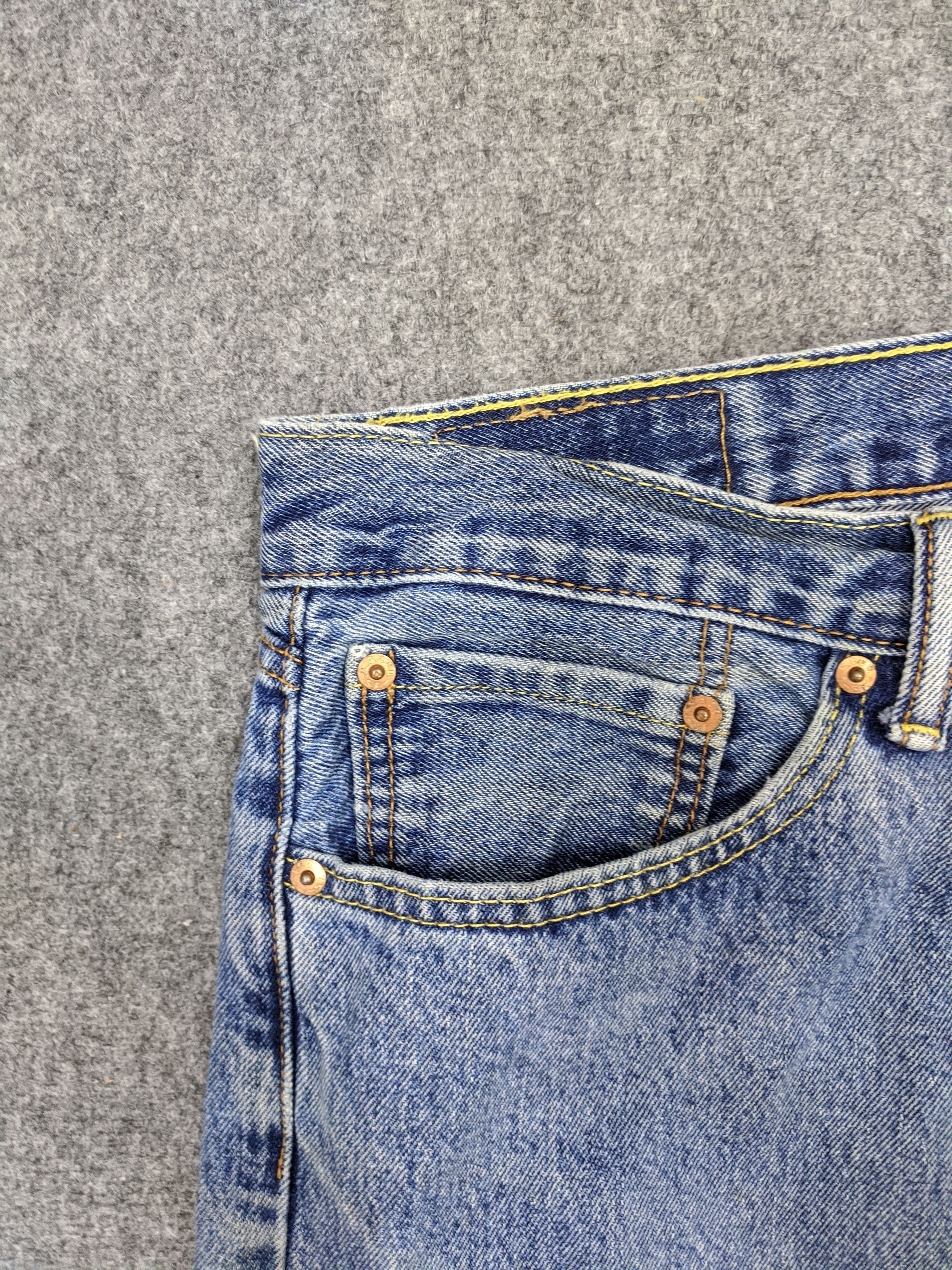 Levi's × Vintage Vintage Levis 505 Light Wash Jeans DP0828 Size US 34 / EU 50 - 8 Thumbnail