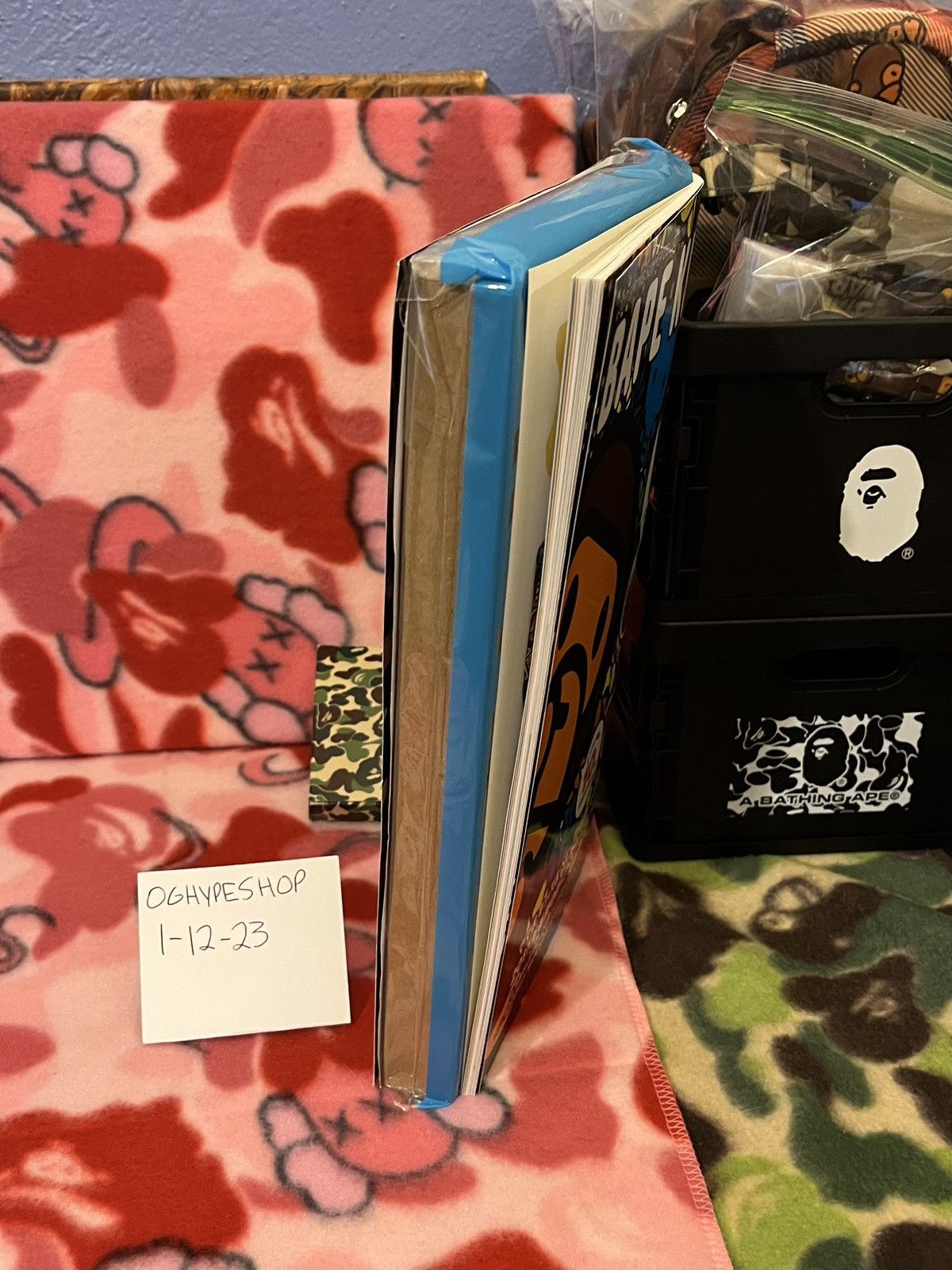 Bape 2017 Bape Magazine + Big Bag Size ONE SIZE - 4 Thumbnail