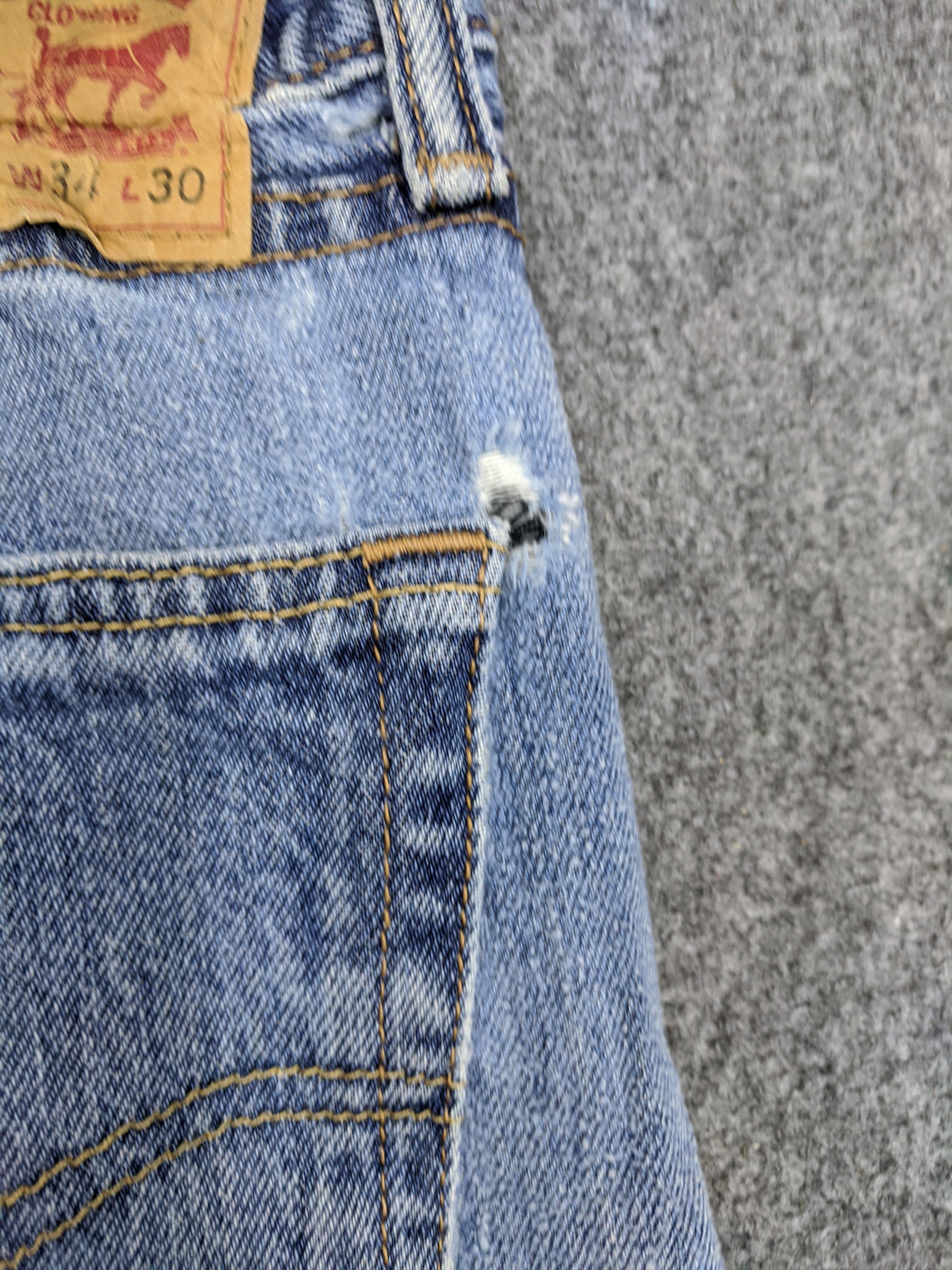 Levi's × Vintage Vintage Levis 505 Light Wash Jeans DP0878 Size US 34 / EU 50 - 14 Thumbnail