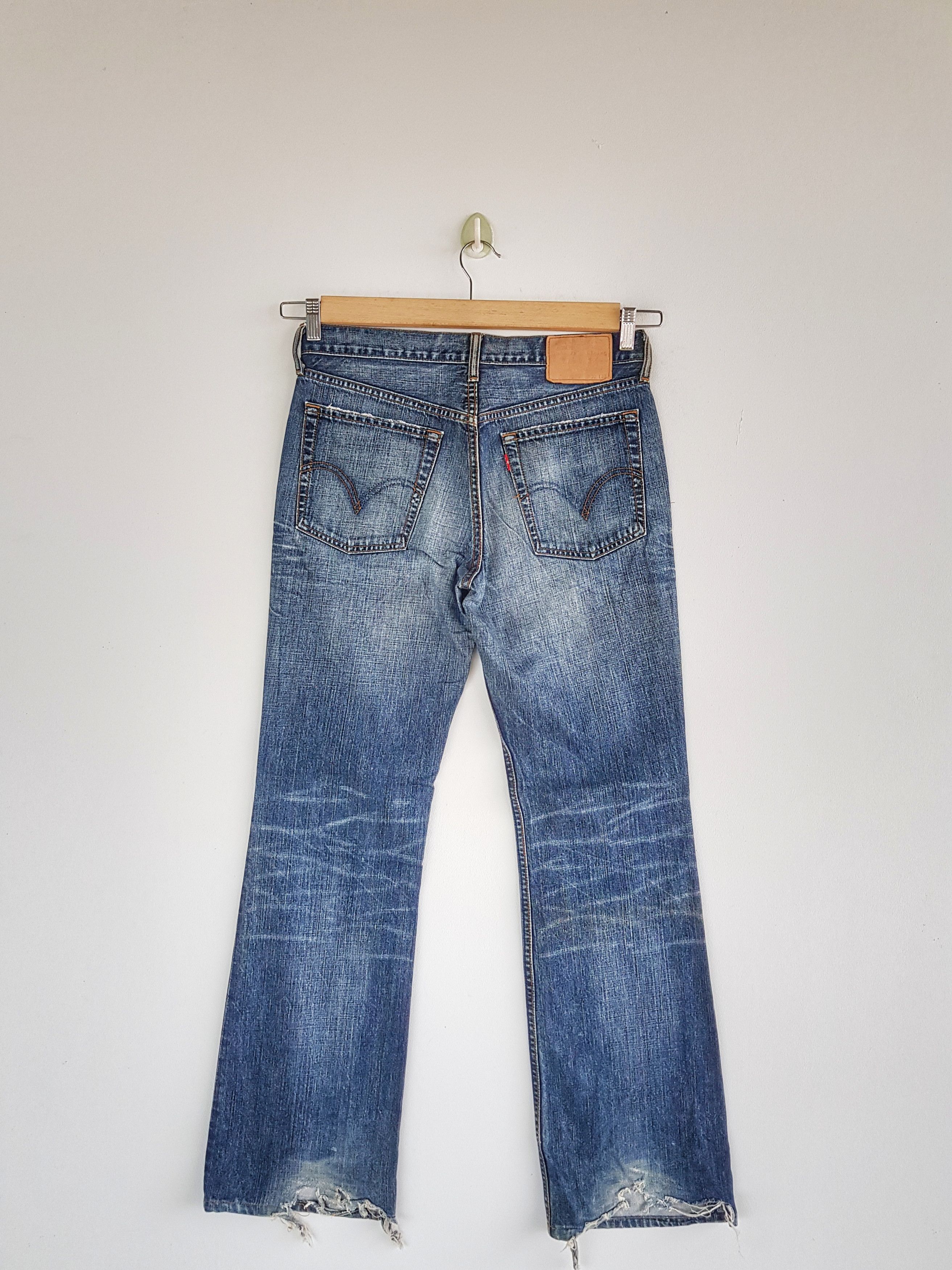Levi's Vintage Levis 517 Bell Bottom Jeans Levi's Flare Denim Pants Size US 30 / EU 46 - 2 Thumbnail