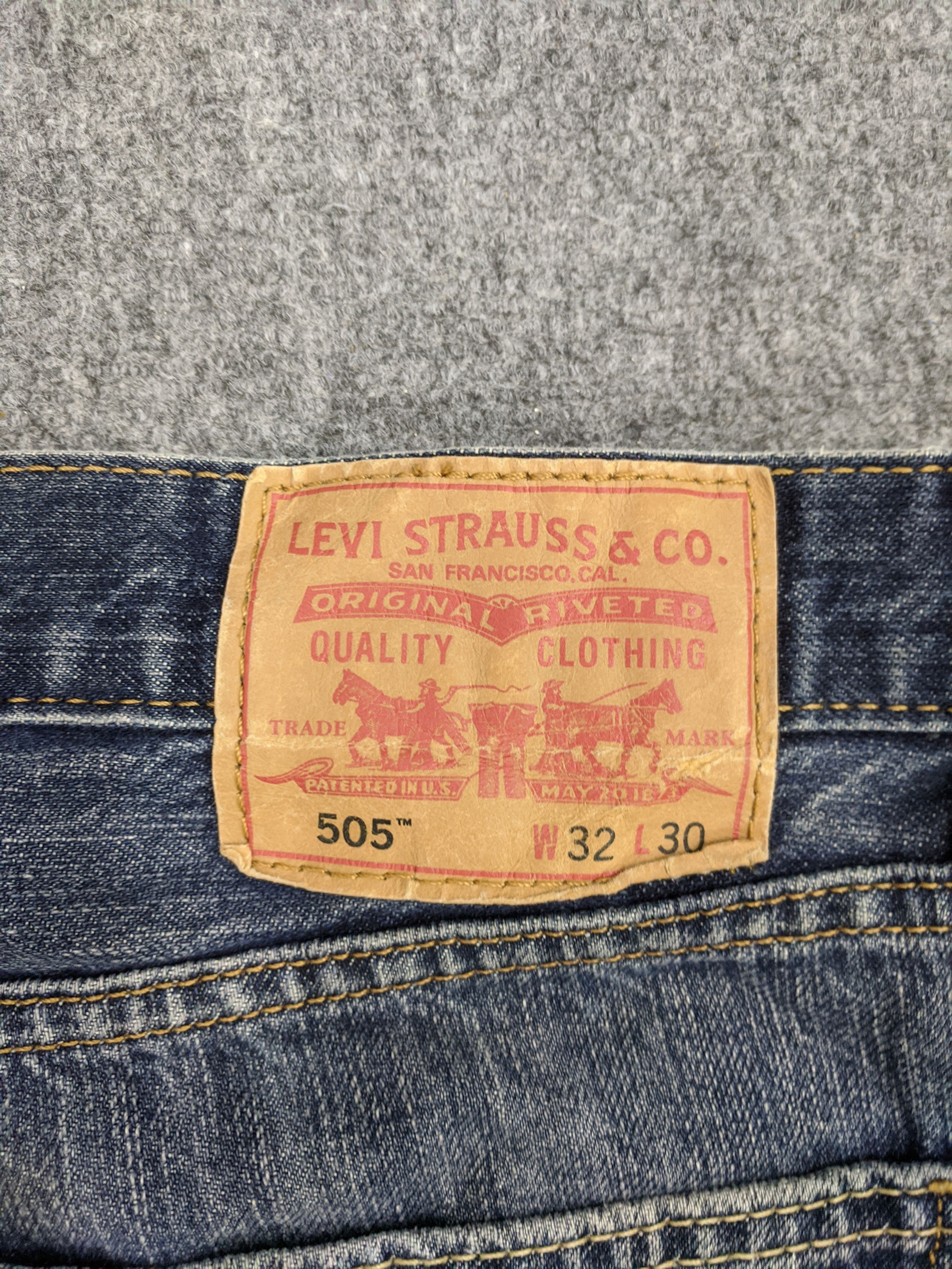 Levi's Vintage Levis 505 Light Wash Jeans DP0756 Size US 34 / EU 50 - 5 Thumbnail
