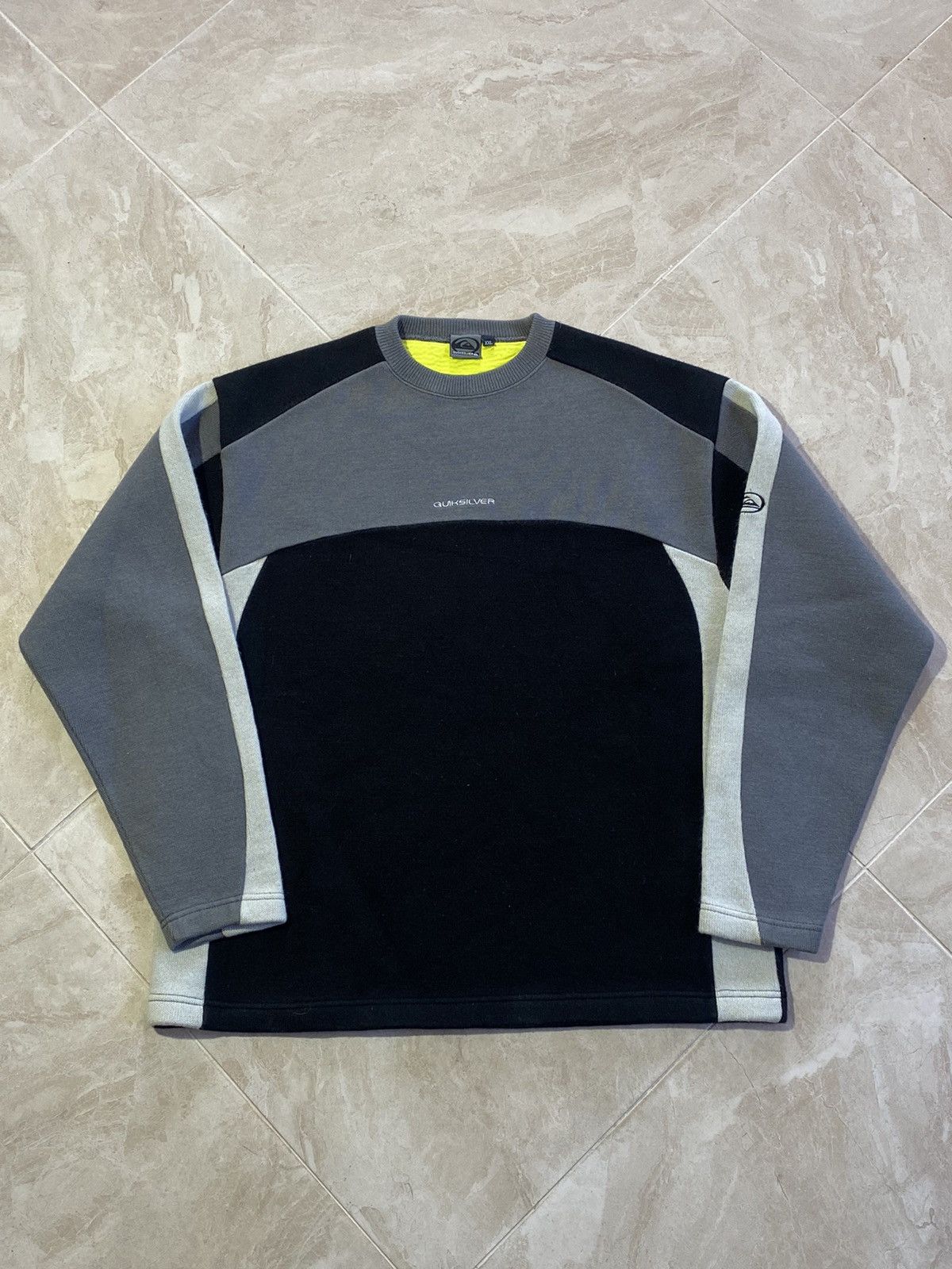 image of Vintage Quiksilver Freezer Sweater Y2K Style Oversized Fit in Grey, Men's (Size 2XL)