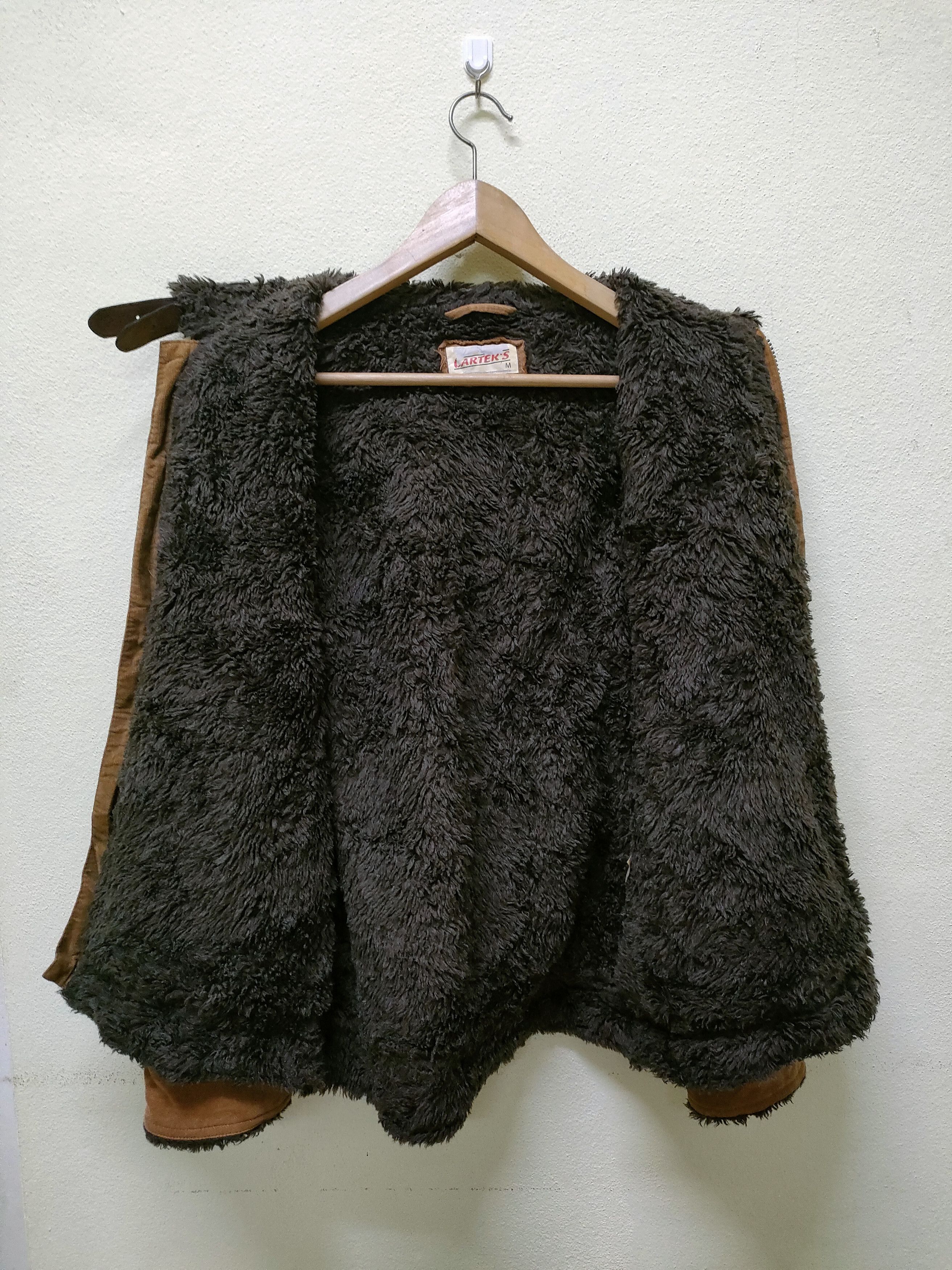 Other 🔥 Steals 🔥 Carter's Fur Jacket Size US M / EU 48-50 / 2 - 8 Thumbnail
