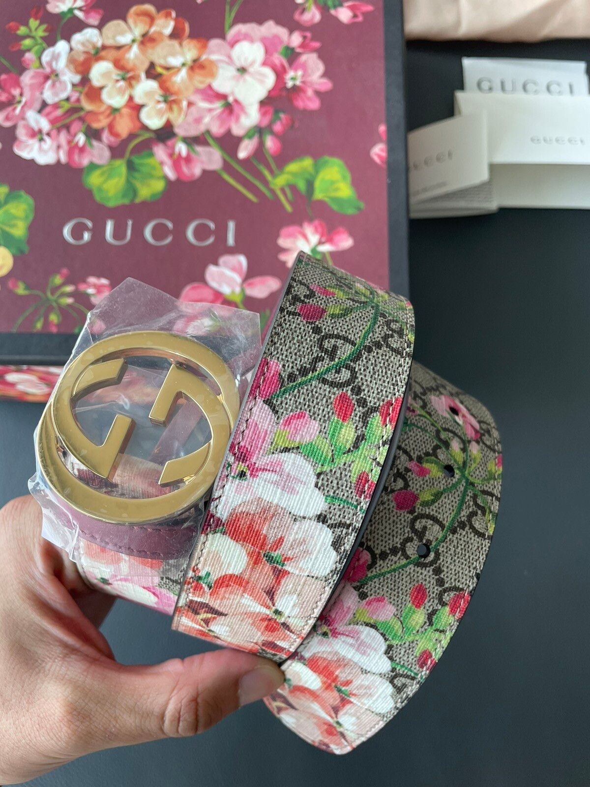 Gucci Beige/Pink GG Supreme Blooms Print Canvas Interlocking G Buckle Belt  80CM Gucci