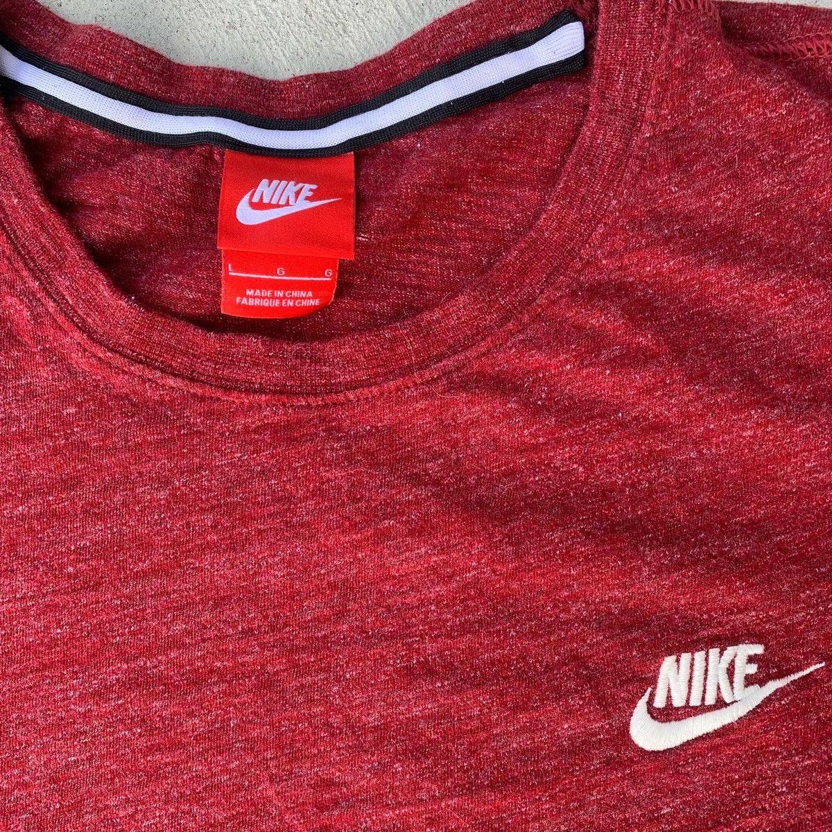 Nike Nike Logo Tee (Large) Size US L / EU 52-54 / 3 - 3 Thumbnail