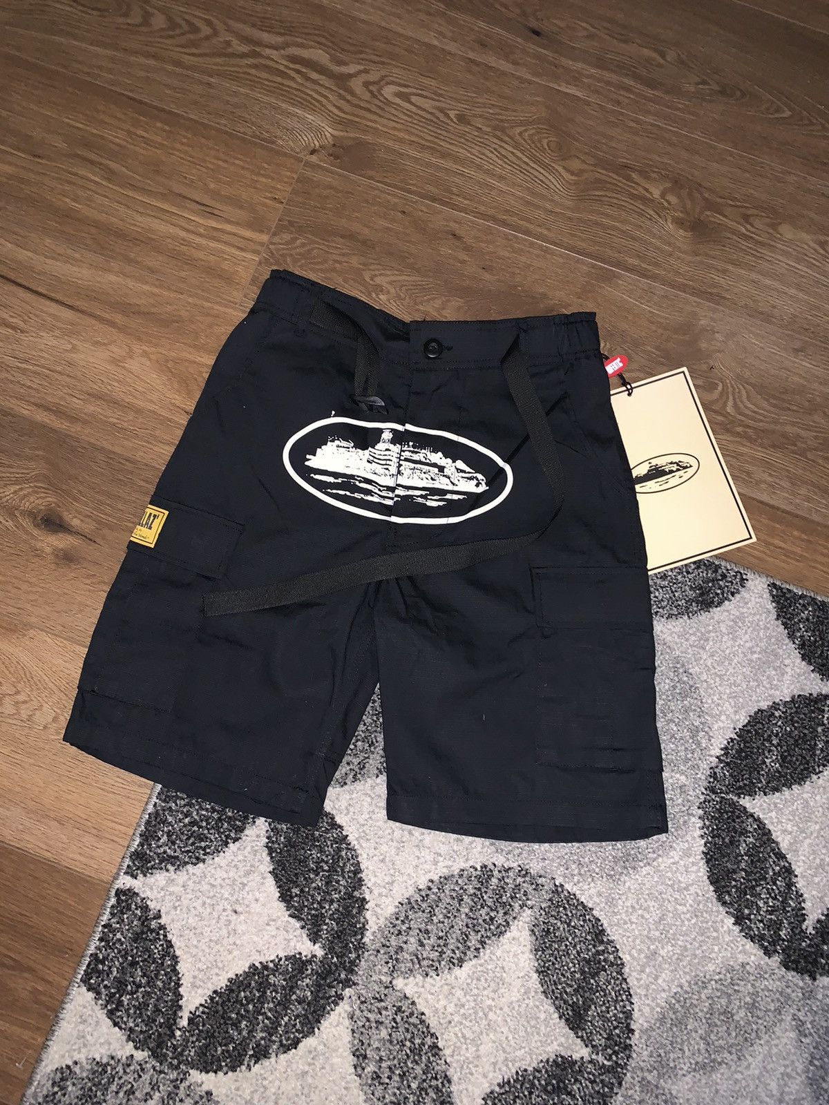 Corteiz Corteiz Alcatraz Cargo Shorts | Grailed