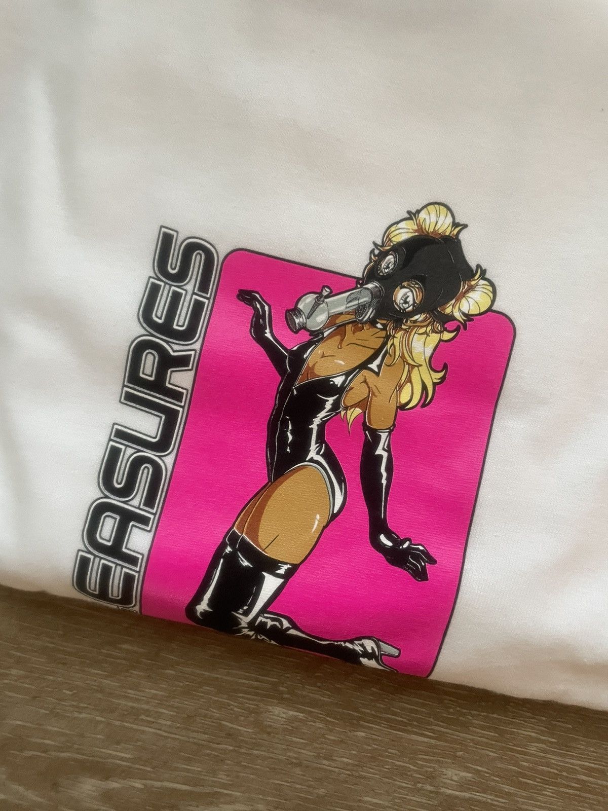 Pleasures 420 Gas Mask Weed Hentai Anime girl t-shirt Size US XXL / EU 58 / 5 - 5 Thumbnail