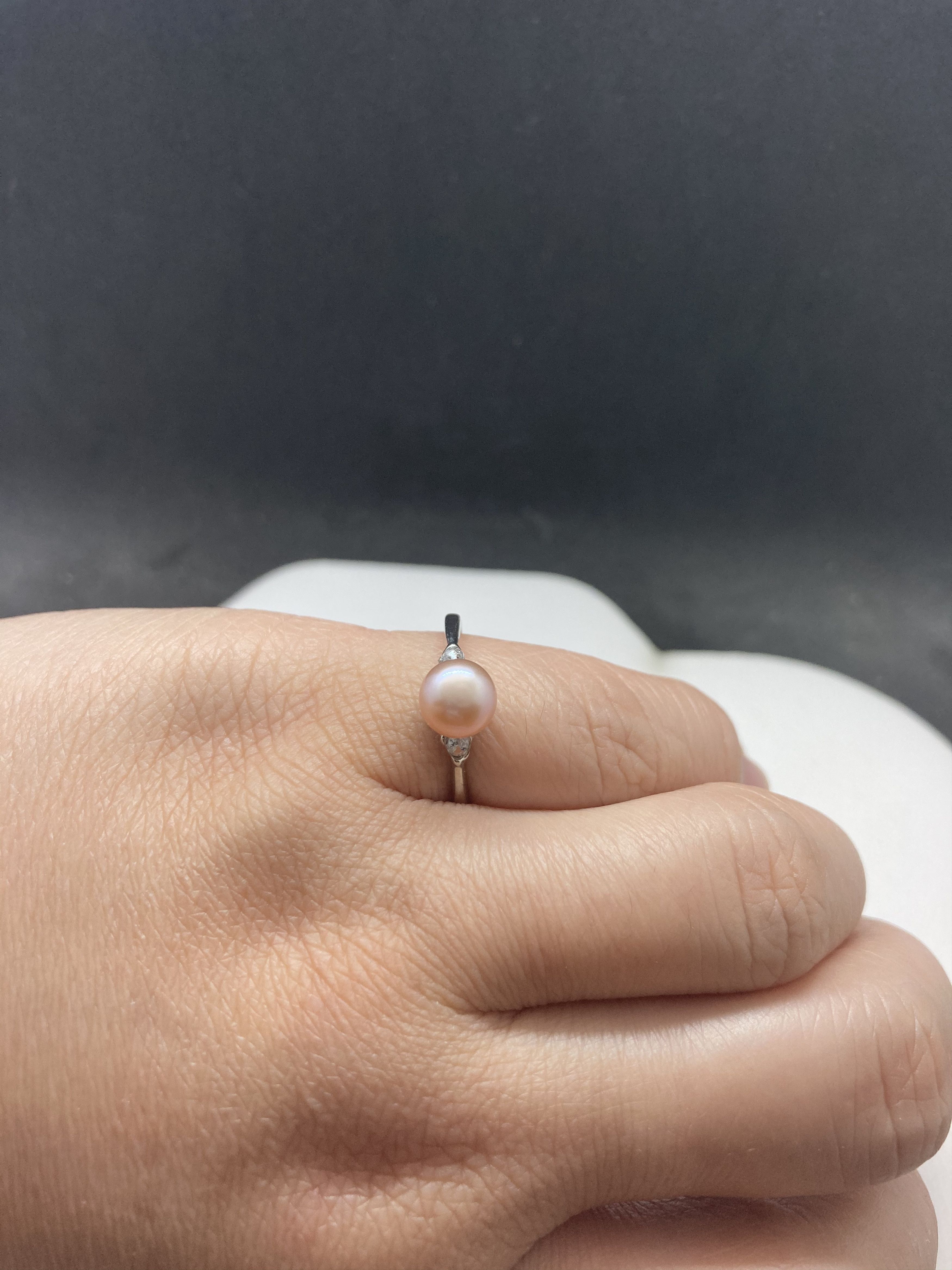Jewelry Pink pearl bead ring with czs - Size 6.75 Size ONE SIZE - 3 Thumbnail