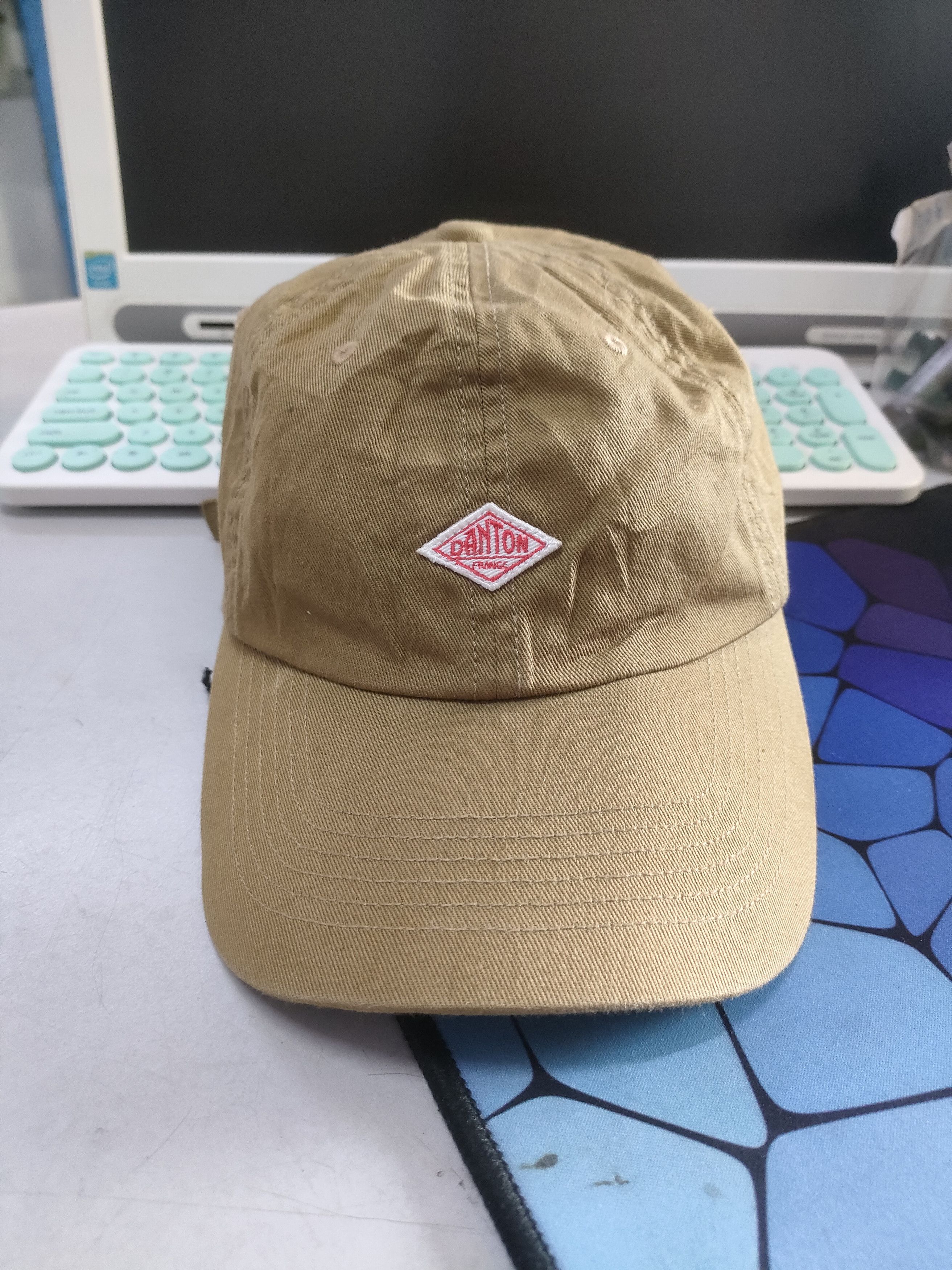 Danton France Cap