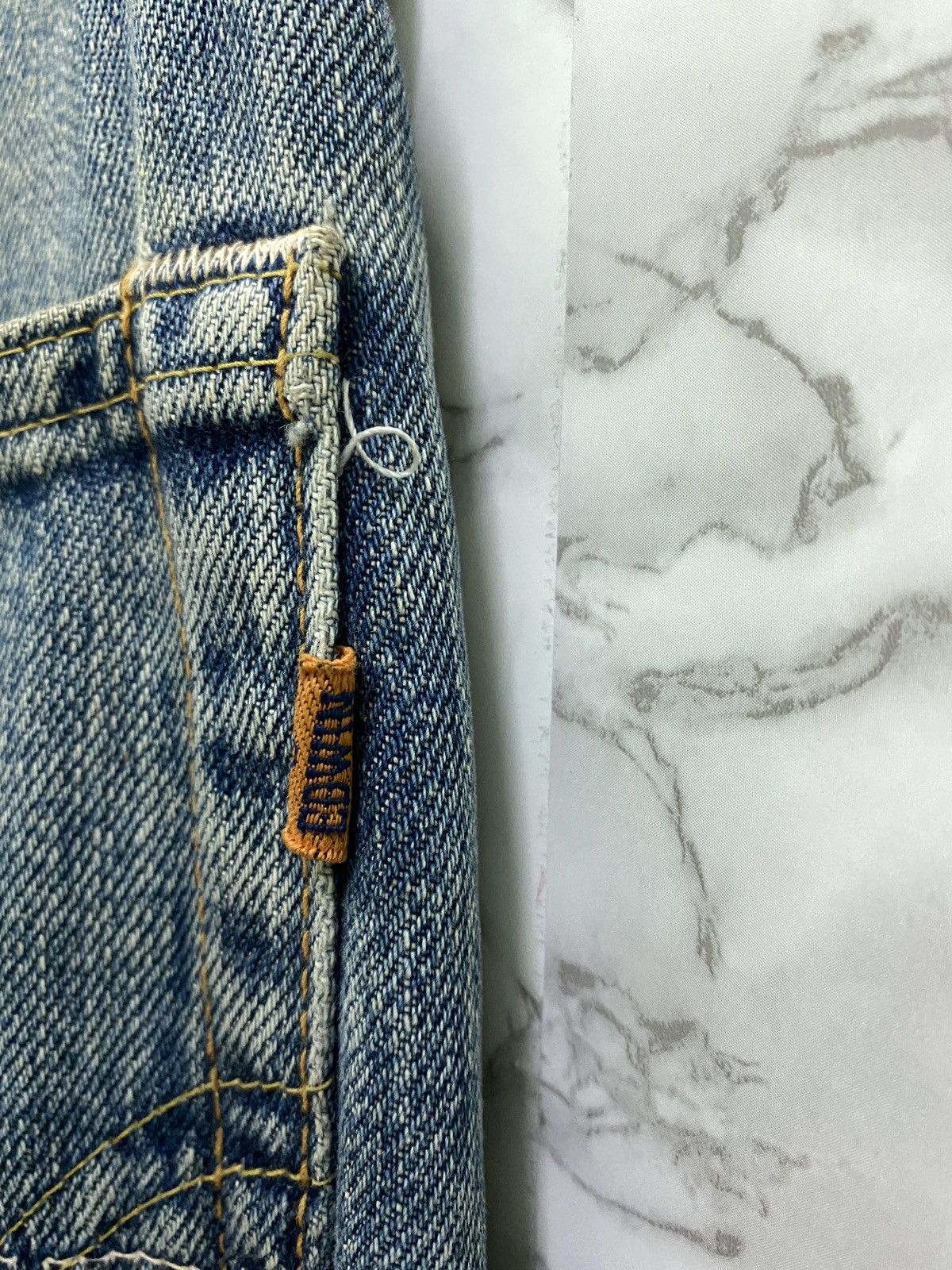 Edwin × Japanese Brand × Vintage VINTAGE EDWIN SELVEDGE BLUE RUSTY DENIM JEANS Size US 29 - 14 Thumbnail