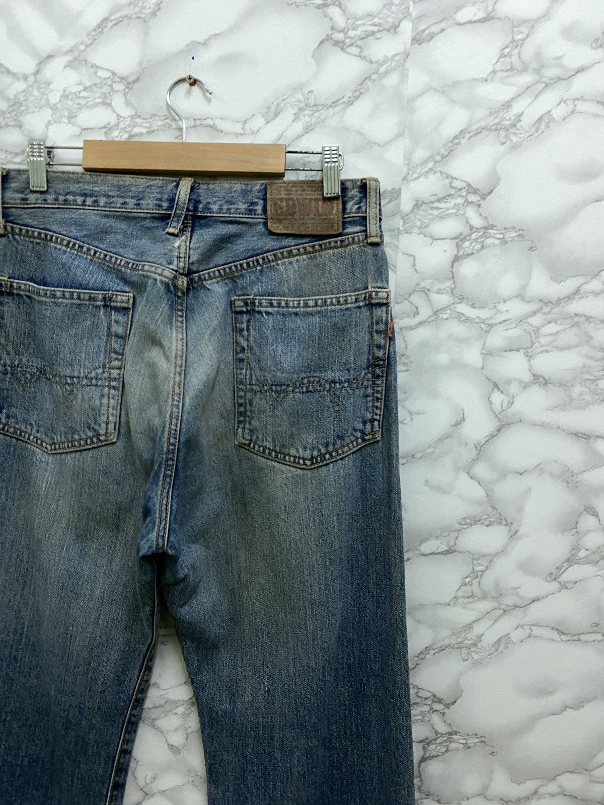 Edwin × Japanese Brand × Vintage VINTAGE EDWIN SELVEDGE BLUE RUSTY DENIM JEANS Size US 29 - 11 Thumbnail