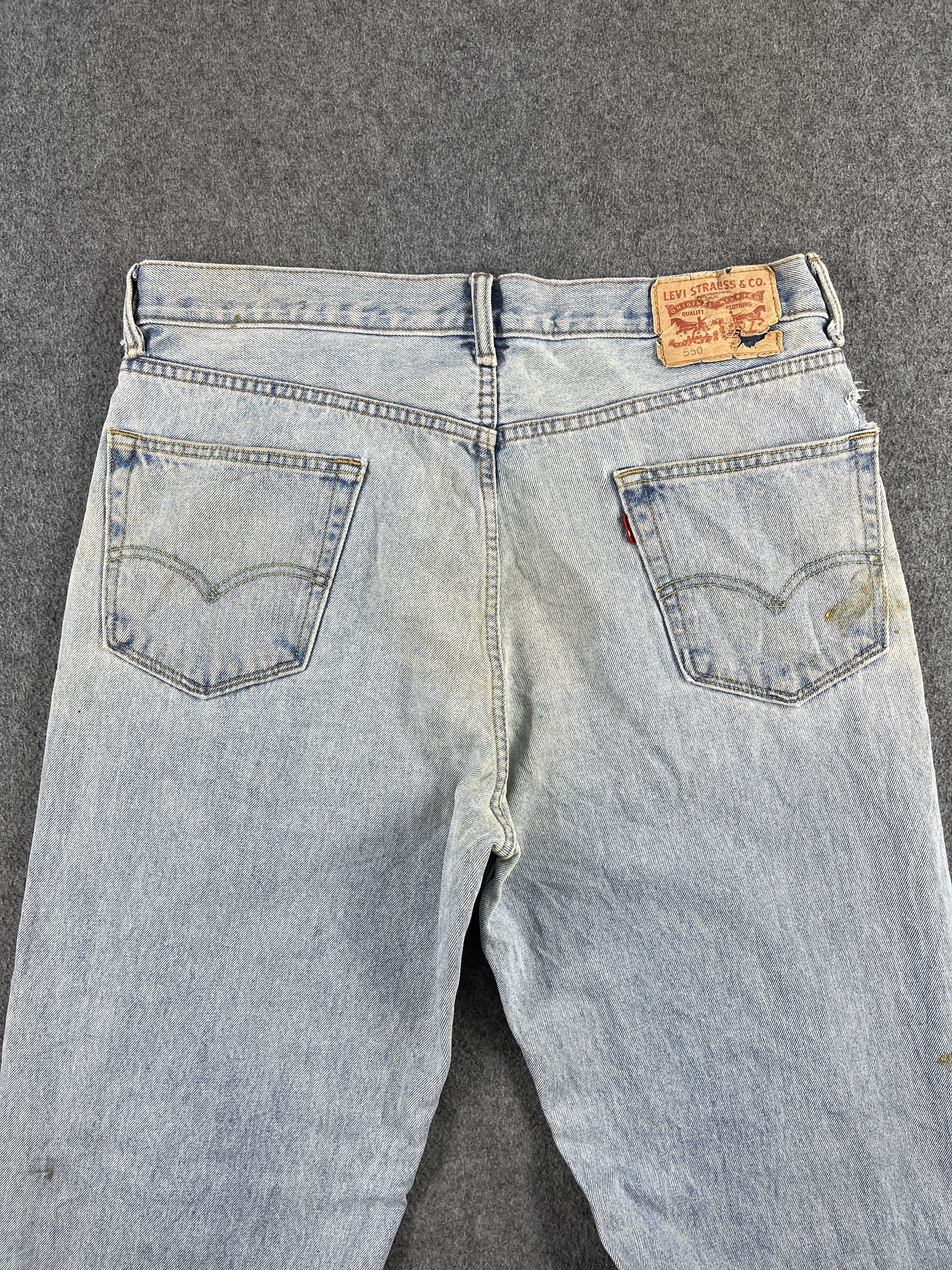 Levi's × Vintage Vintage Levis 550 Distressed Jeans - J221 Size US 37 - 4 Thumbnail