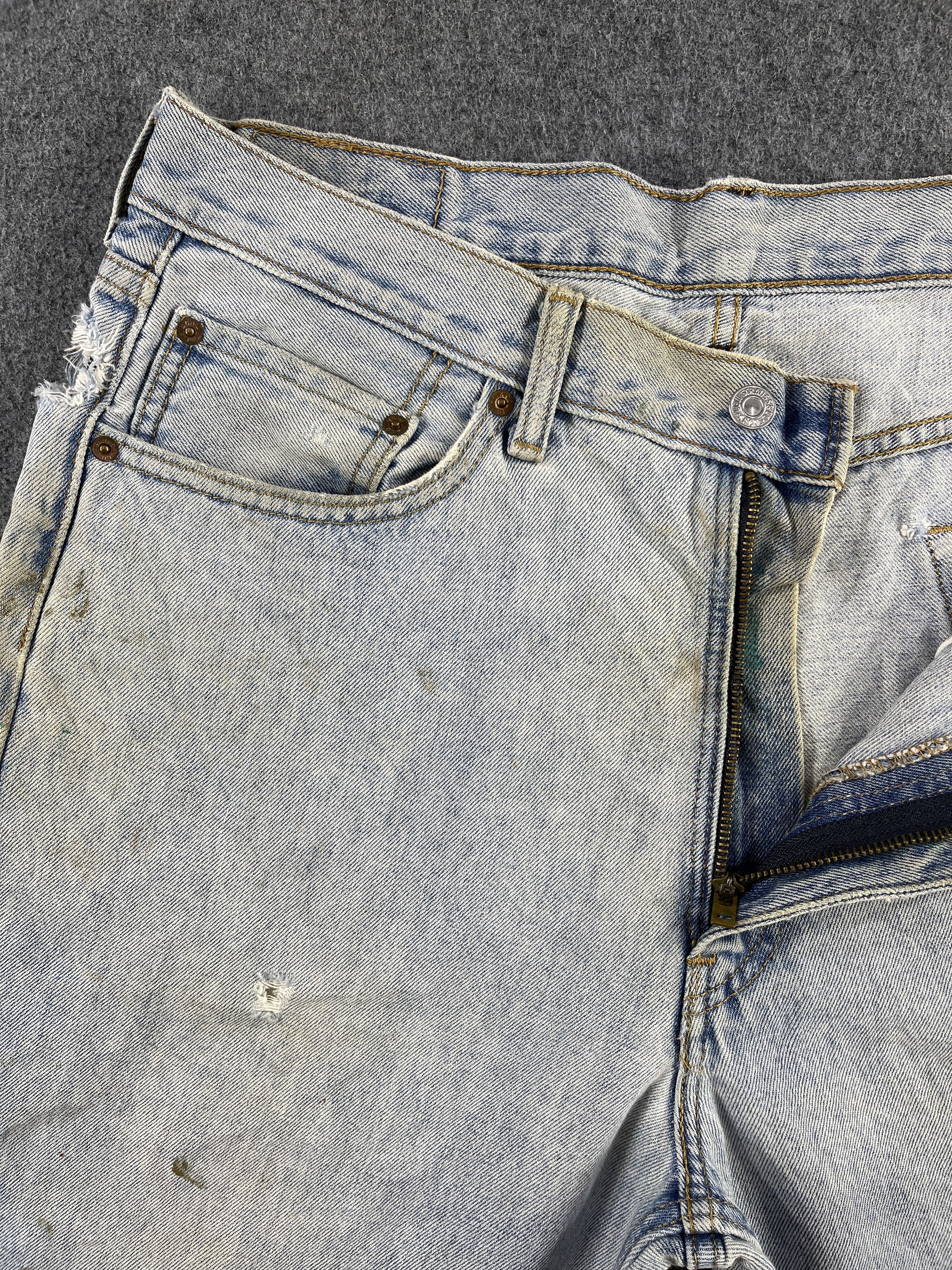 Levi's × Vintage Vintage Levis 550 Distressed Jeans - J221 Size US 37 - 6 Thumbnail