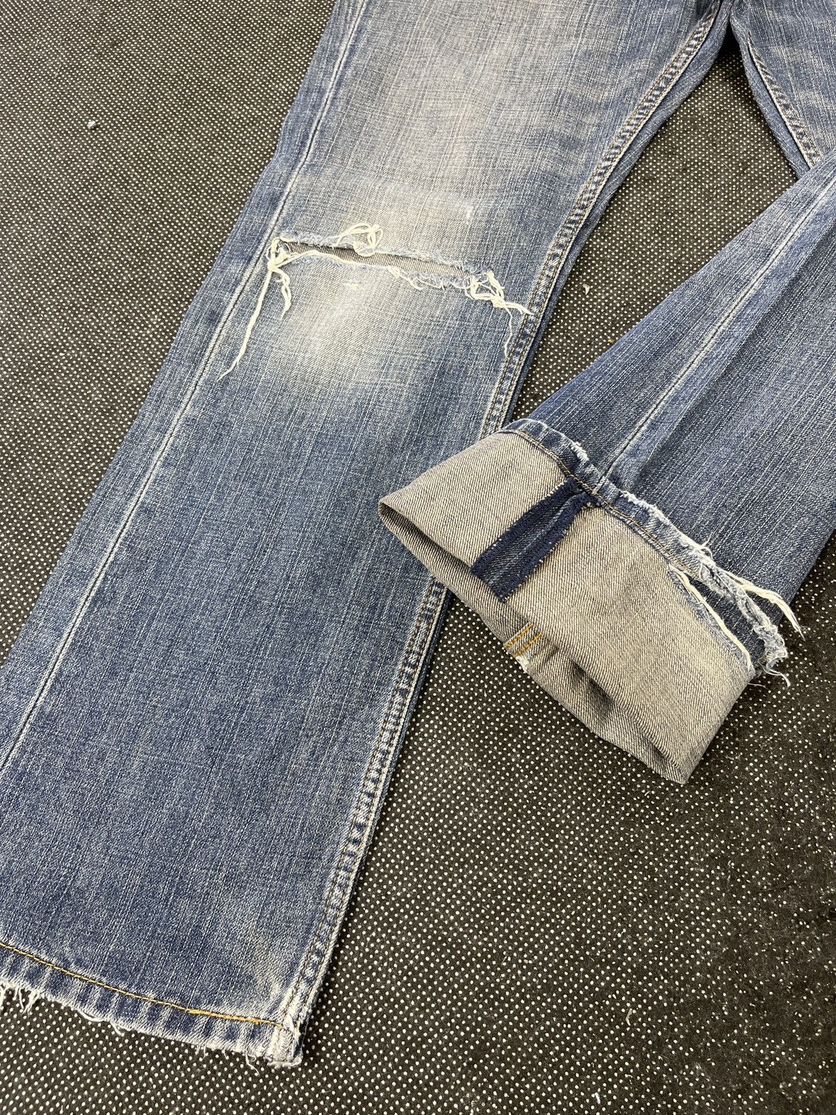 Levi's Vintage Levis 559 Rusty Wash Distressed Jeans - J574 Size US 32 / EU 48 - 5 Thumbnail