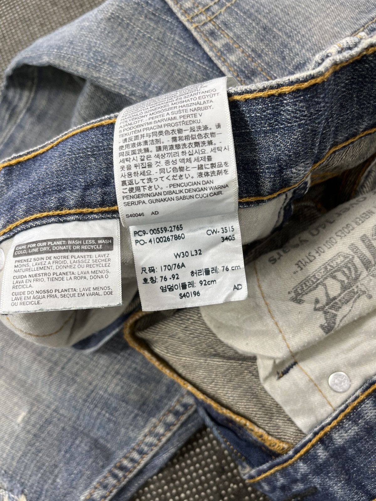 Levi's Vintage Levis 559 Rusty Wash Distressed Jeans - J574 Size US 32 / EU 48 - 8 Thumbnail