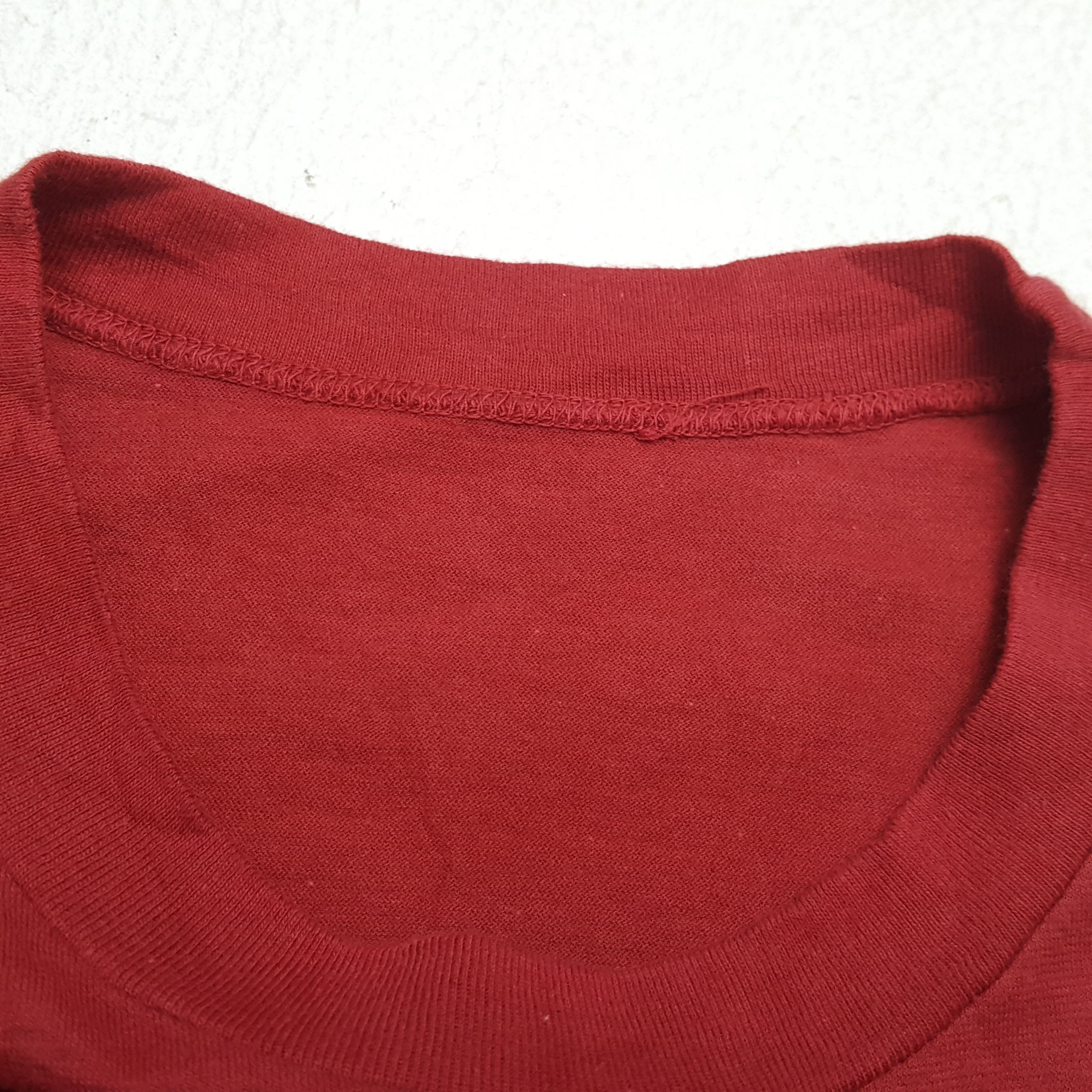 Vintage LIPSTICK Spell Out Art Design Style Vintage Tshirt Size US L / EU 52-54 / 3 - 7 Thumbnail