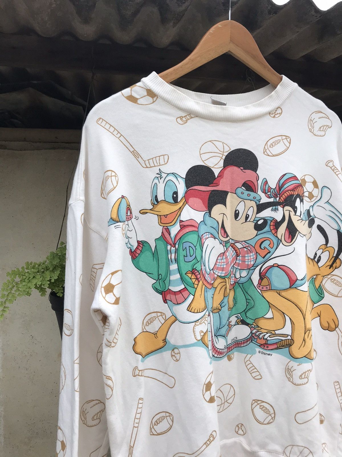 Japanese Brand Vintage Mickey Mouse and Friends Full Print Sweatshirt Size US M / EU 48-50 / 2 - 2 Thumbnail