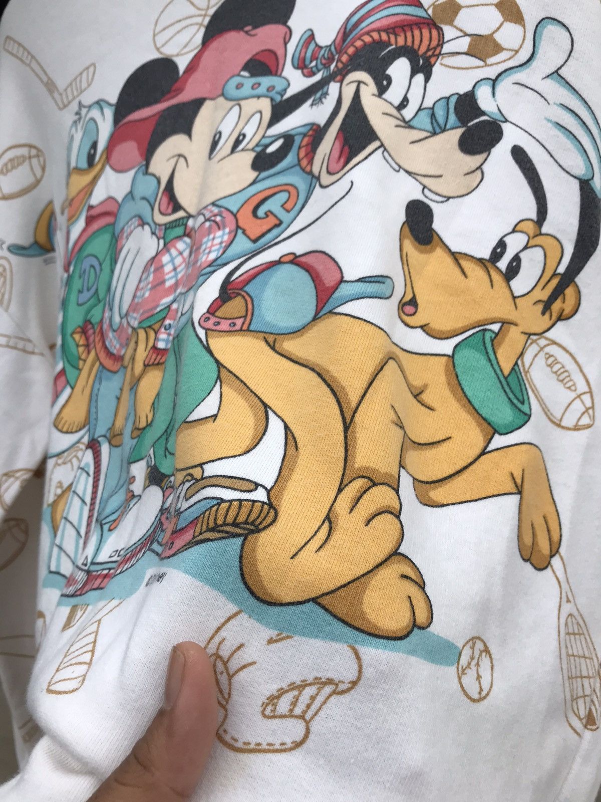 Japanese Brand Vintage Mickey Mouse and Friends Full Print Sweatshirt Size US M / EU 48-50 / 2 - 13 Thumbnail