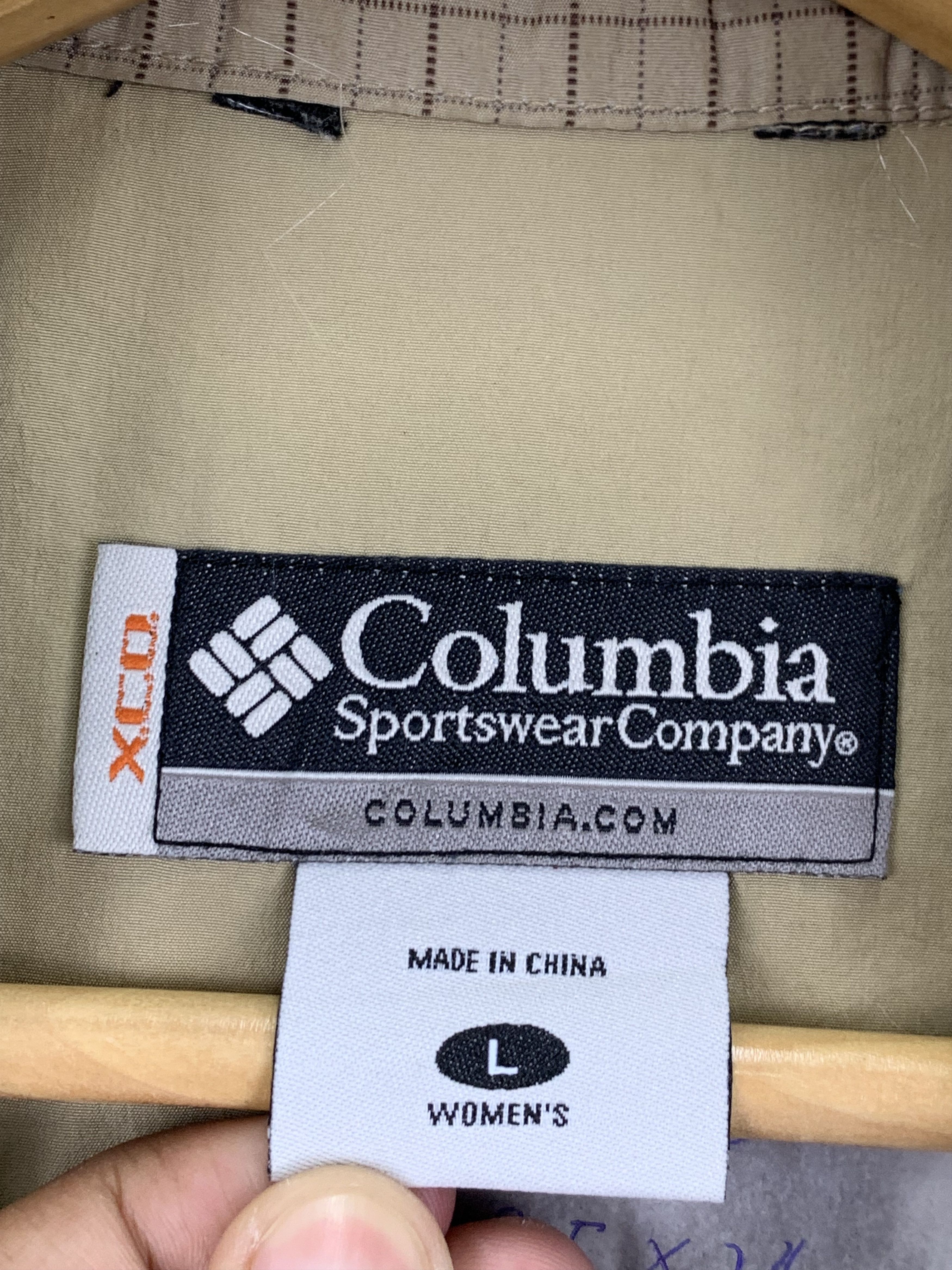 Columbia × Vintage Vintage Columbia Zipper Vest Jacket Size L / US 10 / IT 46 - 5 Thumbnail