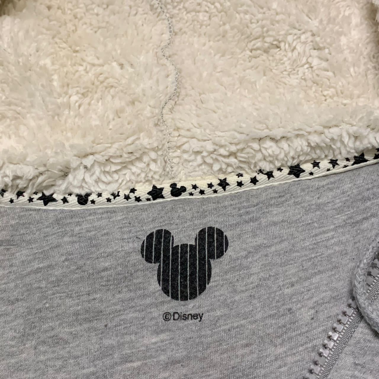 Disney Mickey Mouse Disney hoodie zip sweater jacket Size US XL / EU 56 / 4 - 10 Thumbnail