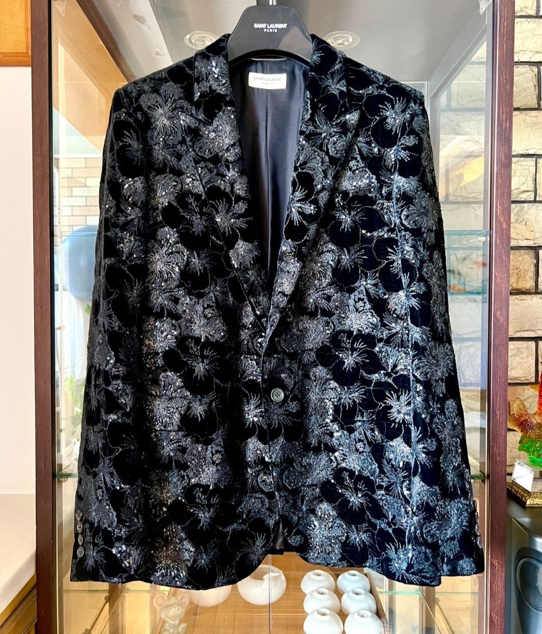 Saint Laurent Paris saint laurent Black Velvet Hibiscus Scale Embroidered Suit Size US M / EU 48-50 / 2 - 1 Thumbnail