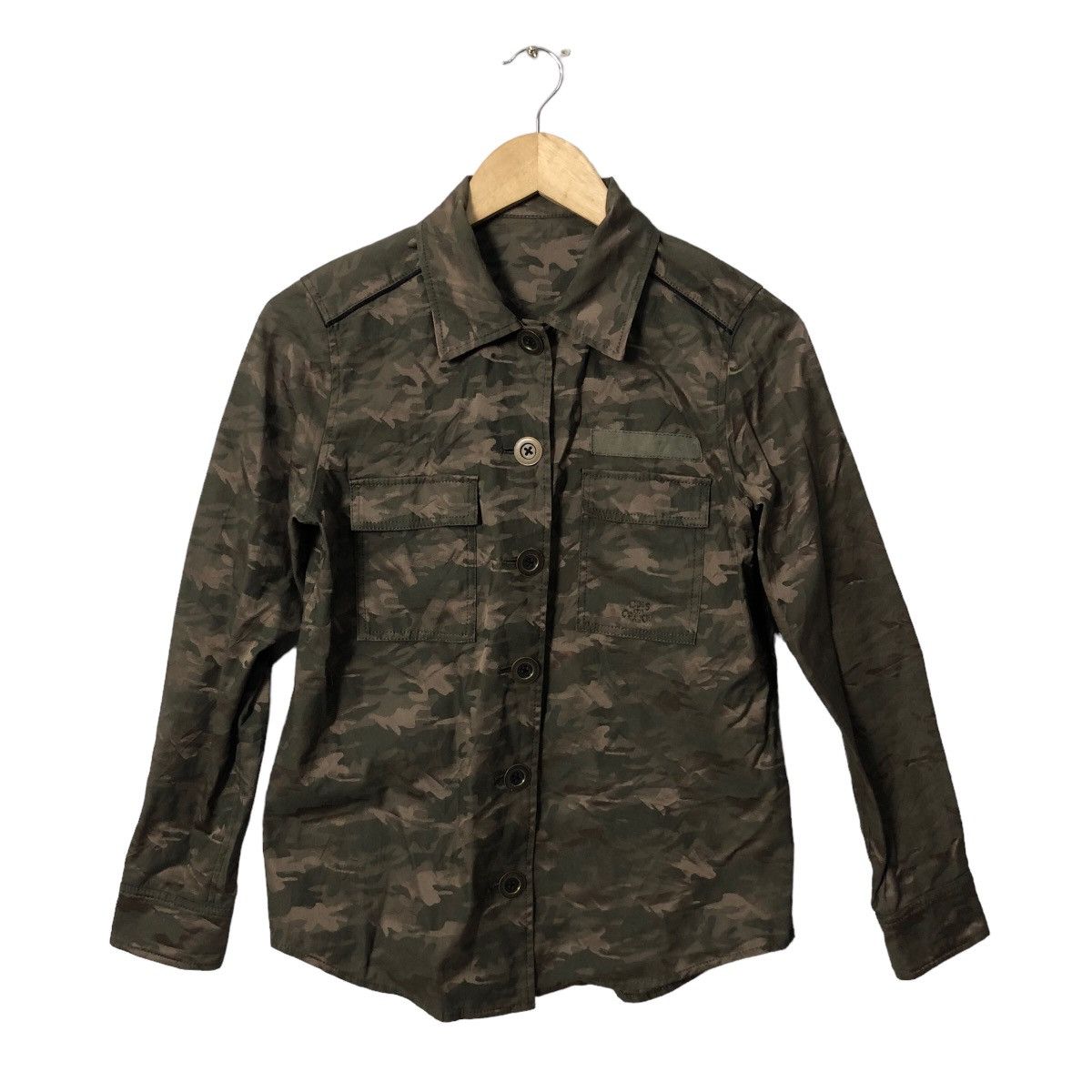 Japanese Brand Vintage Louis Crayon Button Ups Camo Jacket Size S / US 4 / IT 40 - 1 Thumbnail