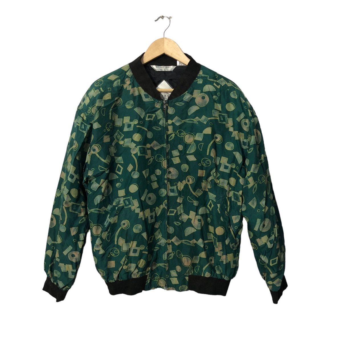 Japanese Brand × Vintage Vintage Royalty Silks Fullprint Zipper Ups Jacket Size US XL / EU 56 / 4 - 1 Thumbnail