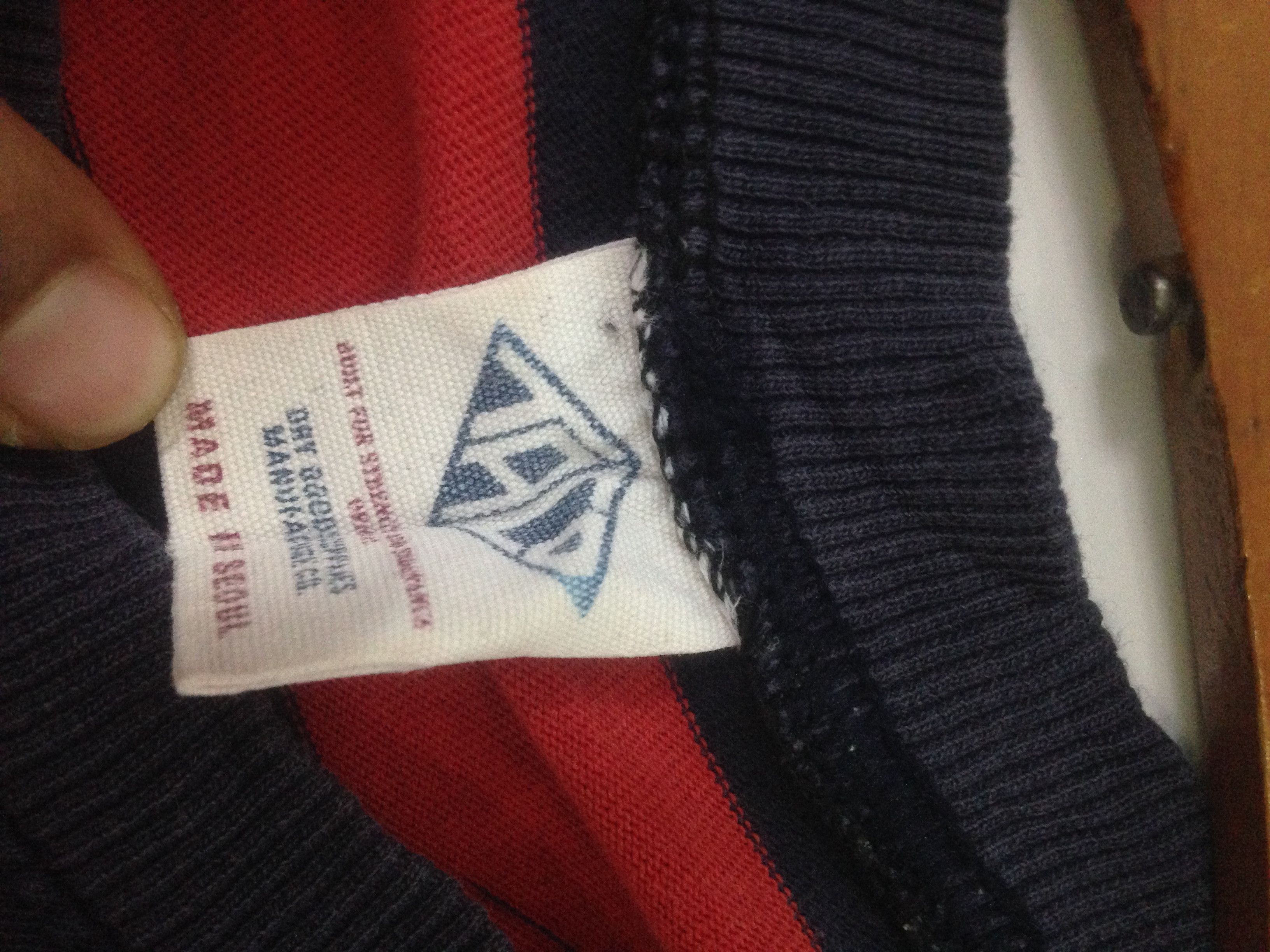 Japanese Brand Taco Where's Wally Tshirt Size US M / EU 48-50 / 2 - 5 Thumbnail
