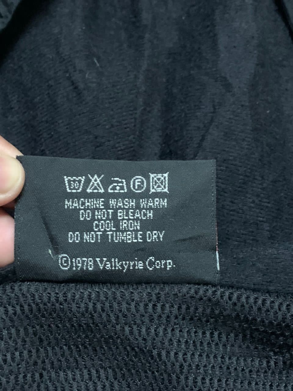 Vintage Bear snowboard (c)1978 valkyrie corp half zip jacket Size US L / EU 52-54 / 3 - 9 Thumbnail