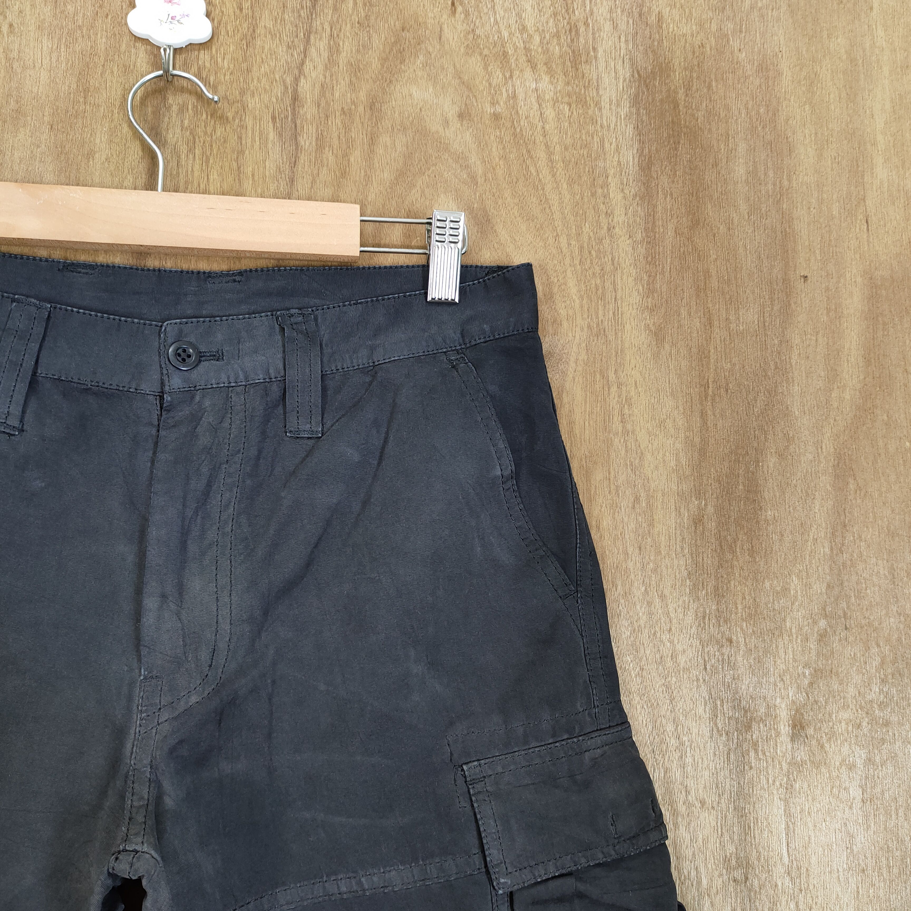 Japanese Brand VINTAGE JAPANESE BLACK CARGO PANTS Size US 30 / EU 46 - 4 Thumbnail
