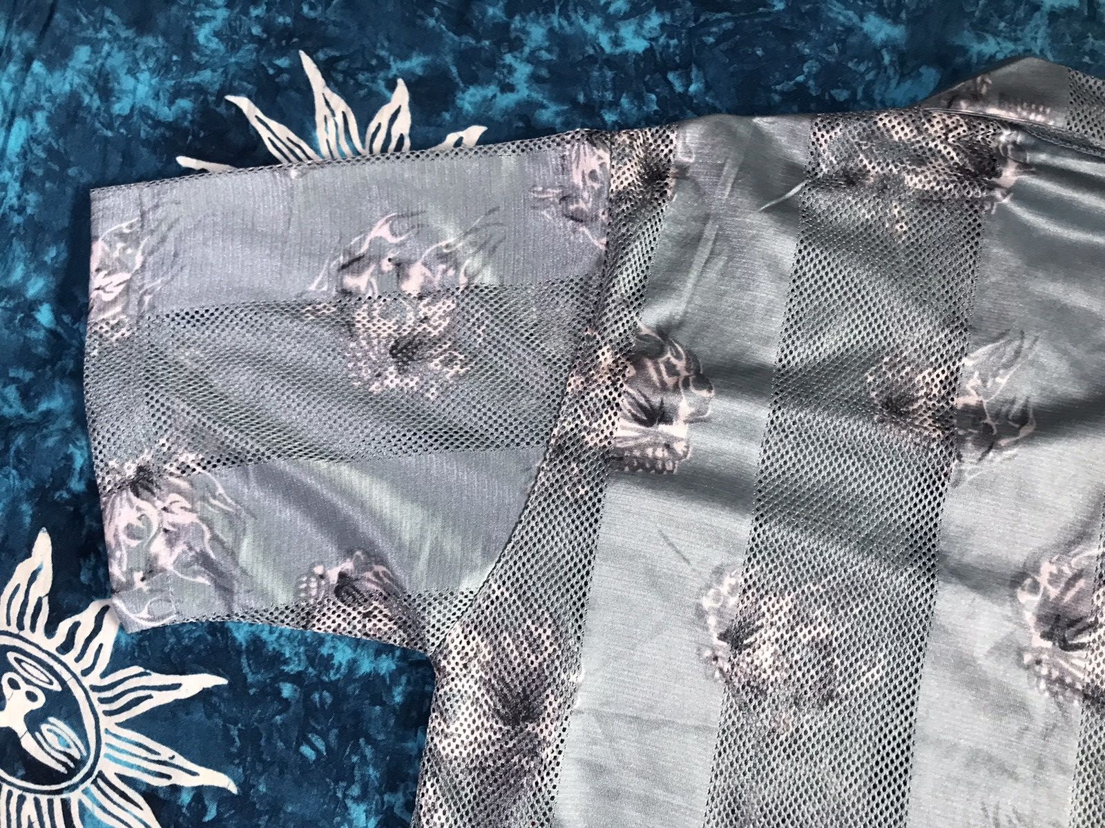 Vintage Vintage Fuging Print Fire Flame Hawaiian Shirt Size US M / EU 48-50 / 2 - 10 Thumbnail