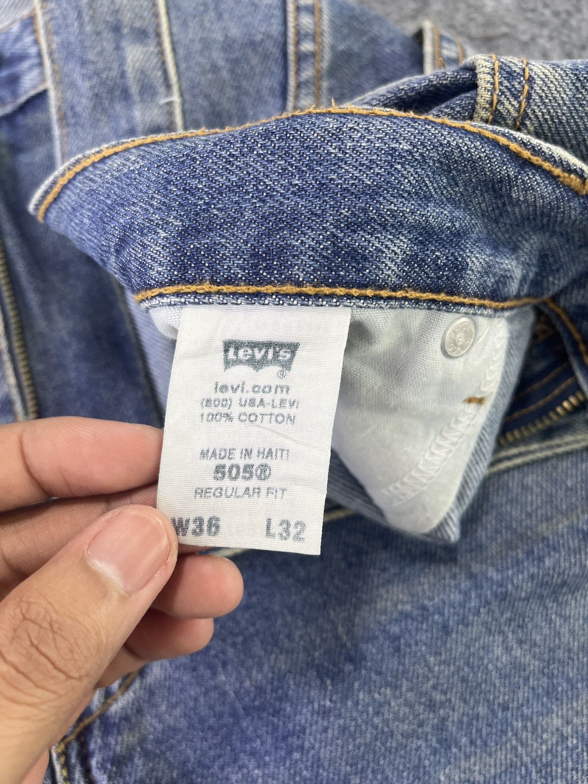 Levi's × Vintage Vintage Levis 505 Jeans - J777 Size US 38 / EU 54 - 7 Thumbnail
