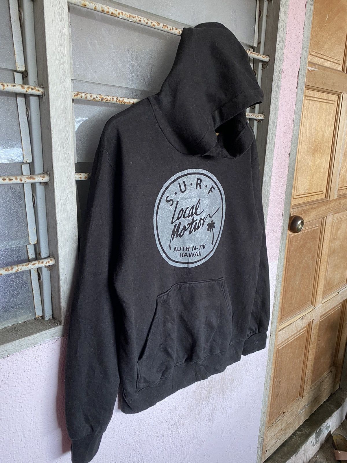 Japanese Brand × Vintage ⚡️Rare⚡️ Surf Local Motion Hawaii Hoodies Size US M / EU 48-50 / 2 - 3 Thumbnail