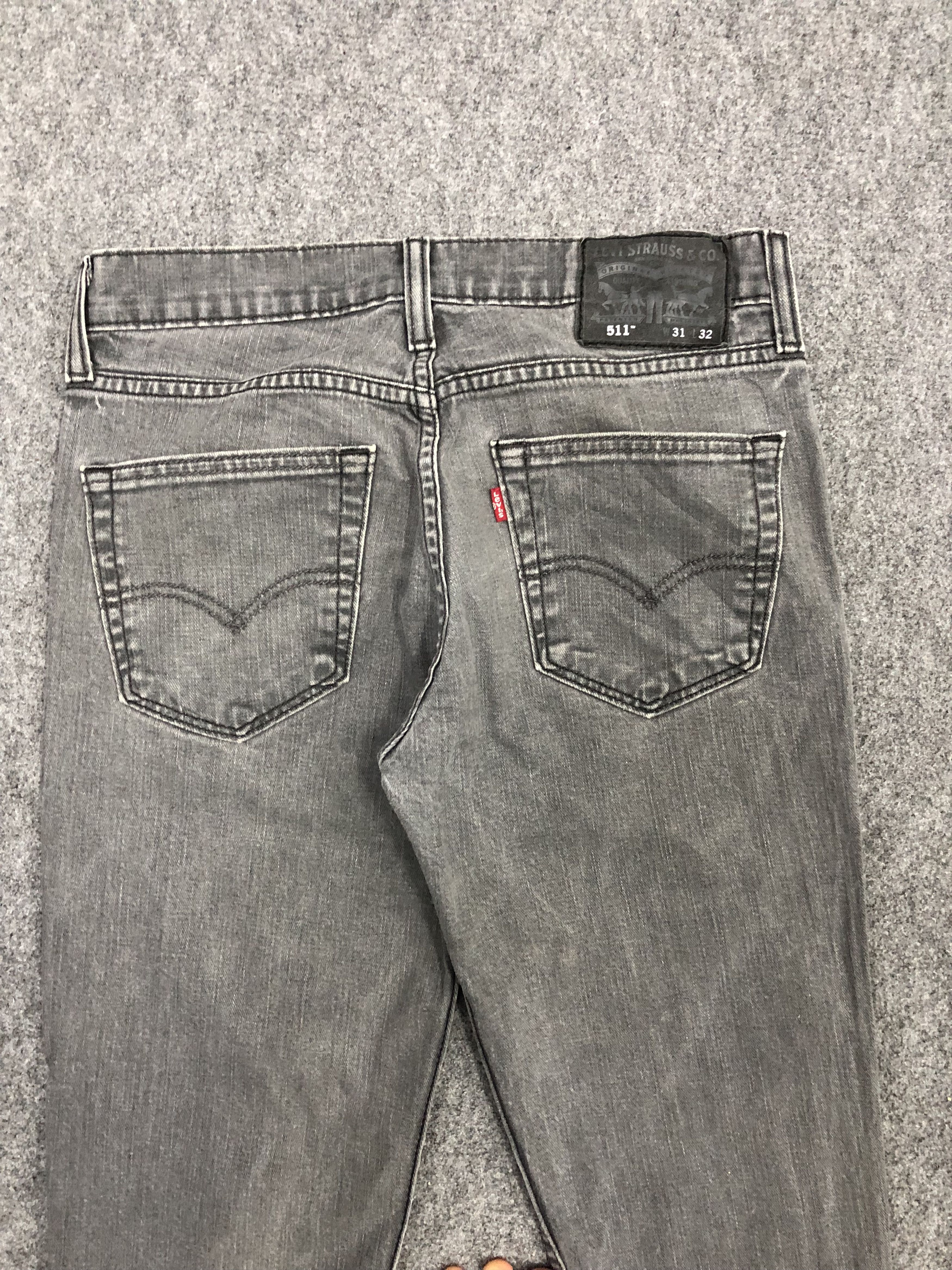 Levi's Vintage Levis 511 Faded Black Jeans DP1216 Size US 31 - 4 Thumbnail