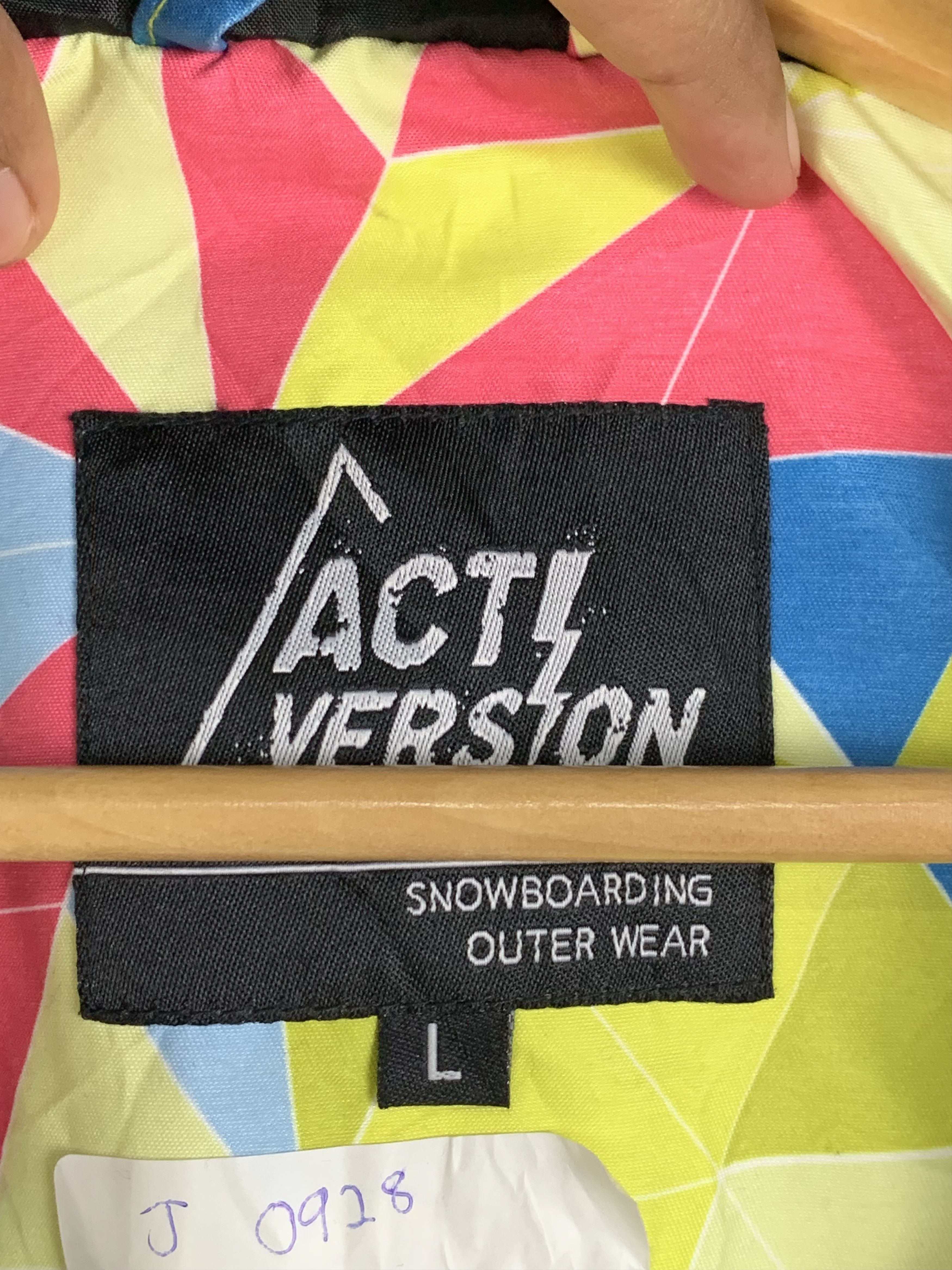 Japanese Brand × Vintage Vintage Japanese Brand Snow Boarding Hoodie Jacket Size US L / EU 52-54 / 3 - 5 Thumbnail