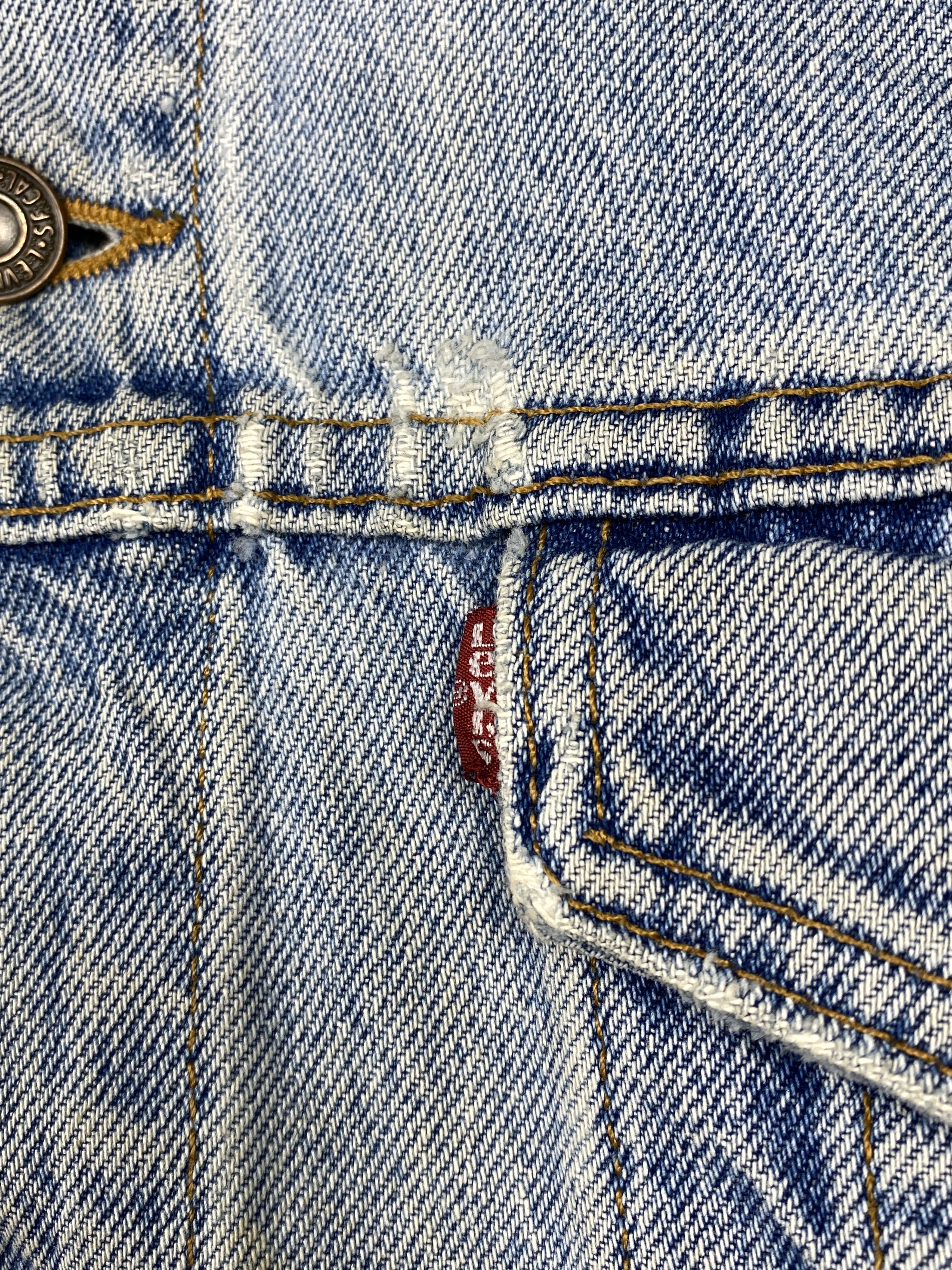 Levi's Vintage Levis Faded Denim Button Up Jacket J1624 Size US L / EU 52-54 / 3 - 3 Thumbnail