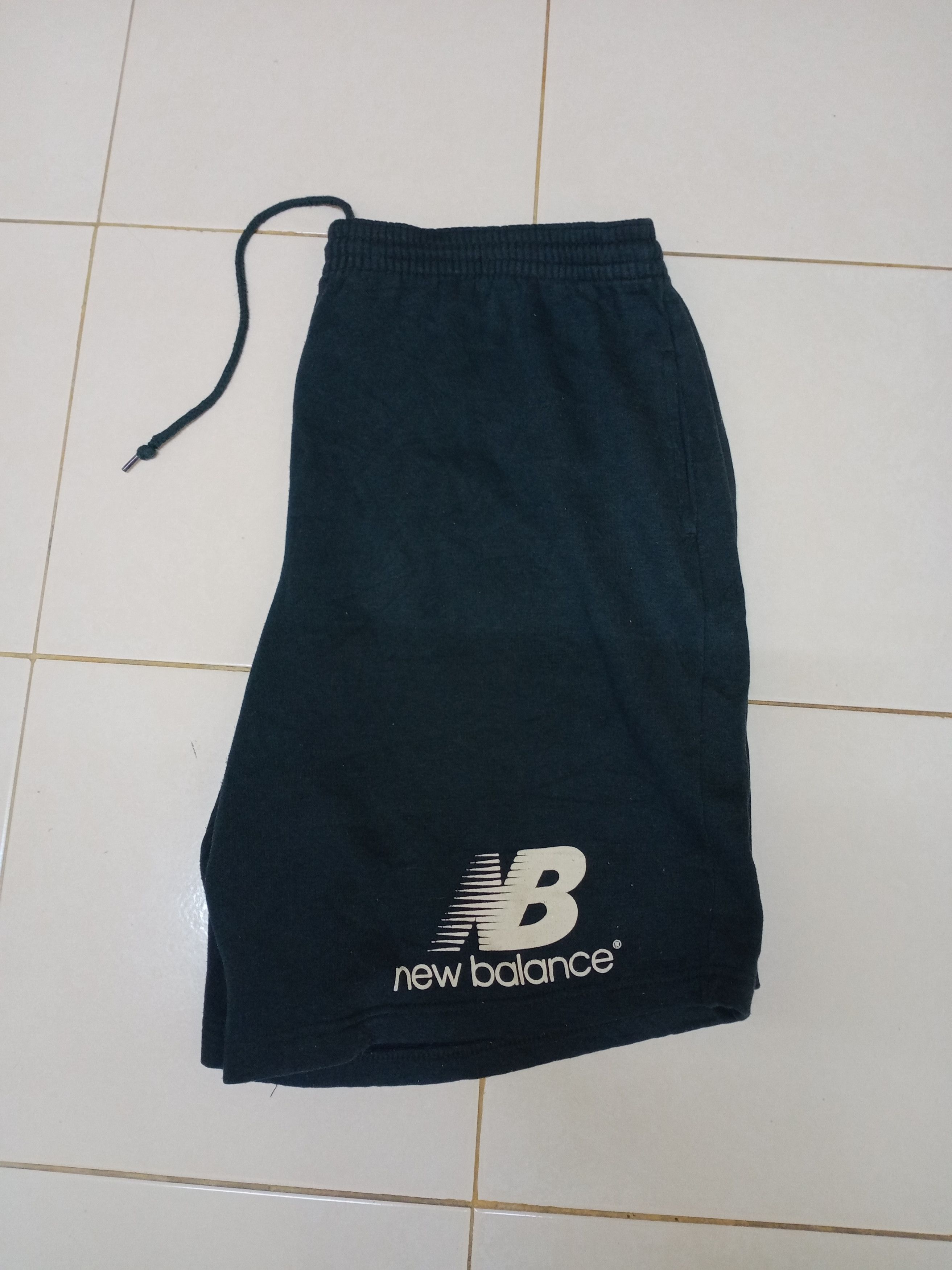 New Balance Vintage New Balance Shorts Size US 36 / EU 52 - 2 Thumbnail