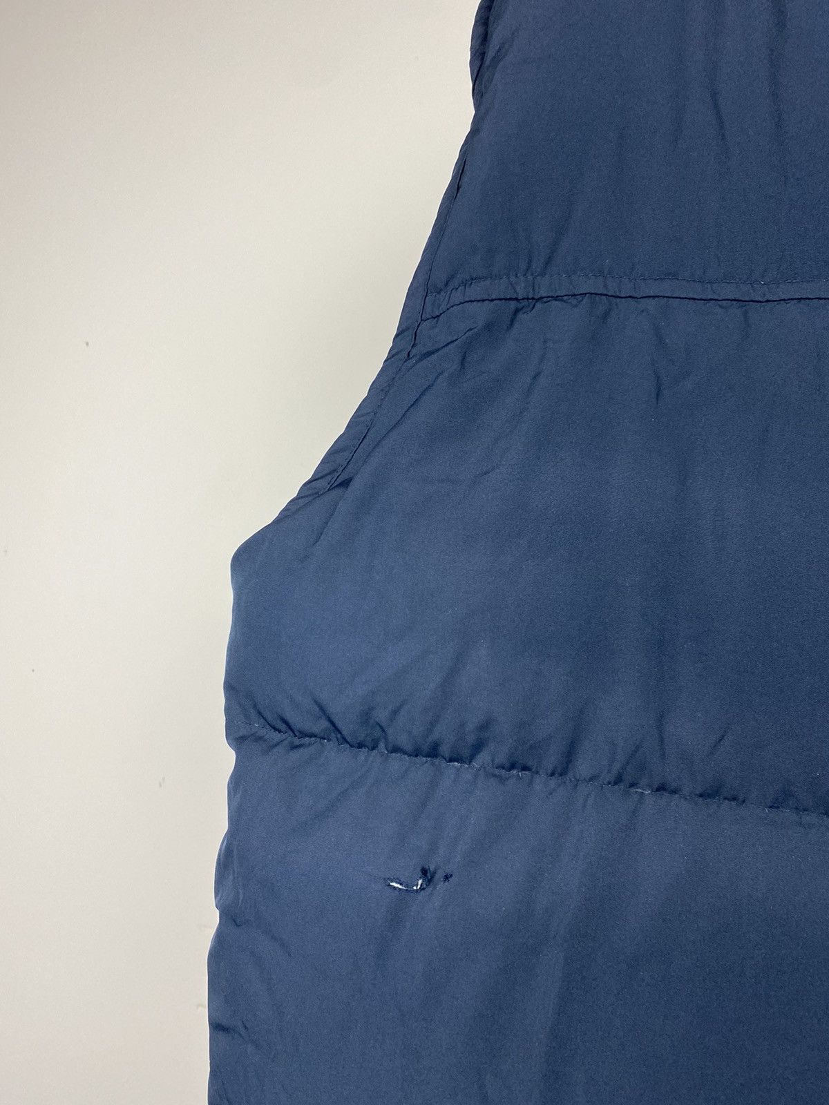 Nike × Vintage Nike vintage navy puffer vest small swoosh 2000s Size US XL / EU 56 / 4 - 6 Thumbnail
