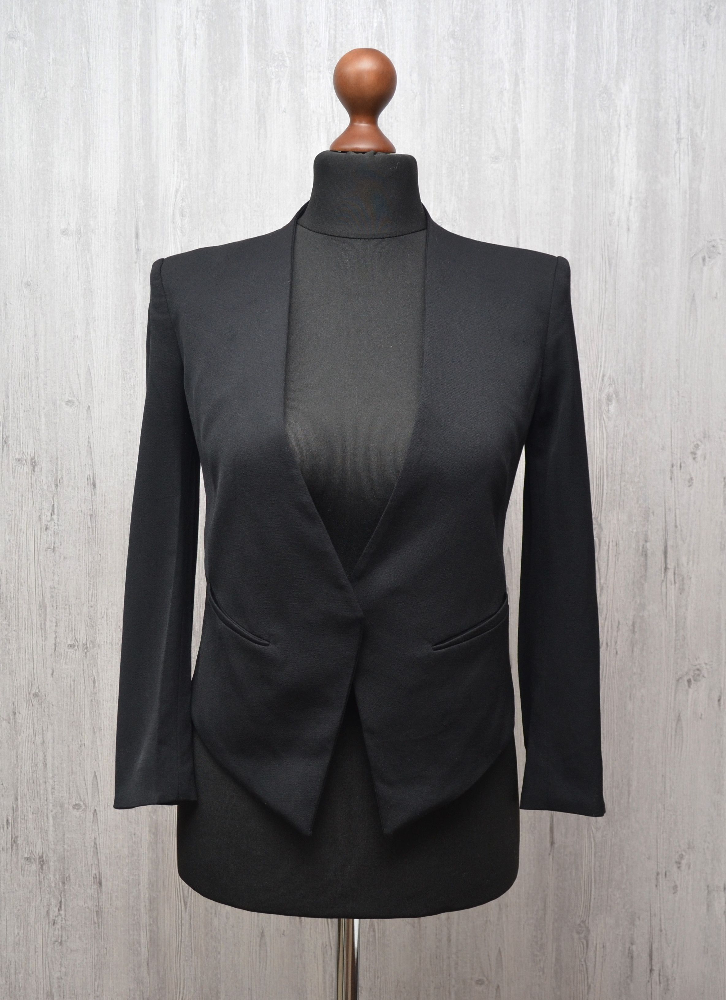 Helmut Lang Helmut Lang Size Wmns US2 Black Wool Cropped Tuxedo Blazer Size XS / US 0-2 / IT 36-38 - 3 Thumbnail