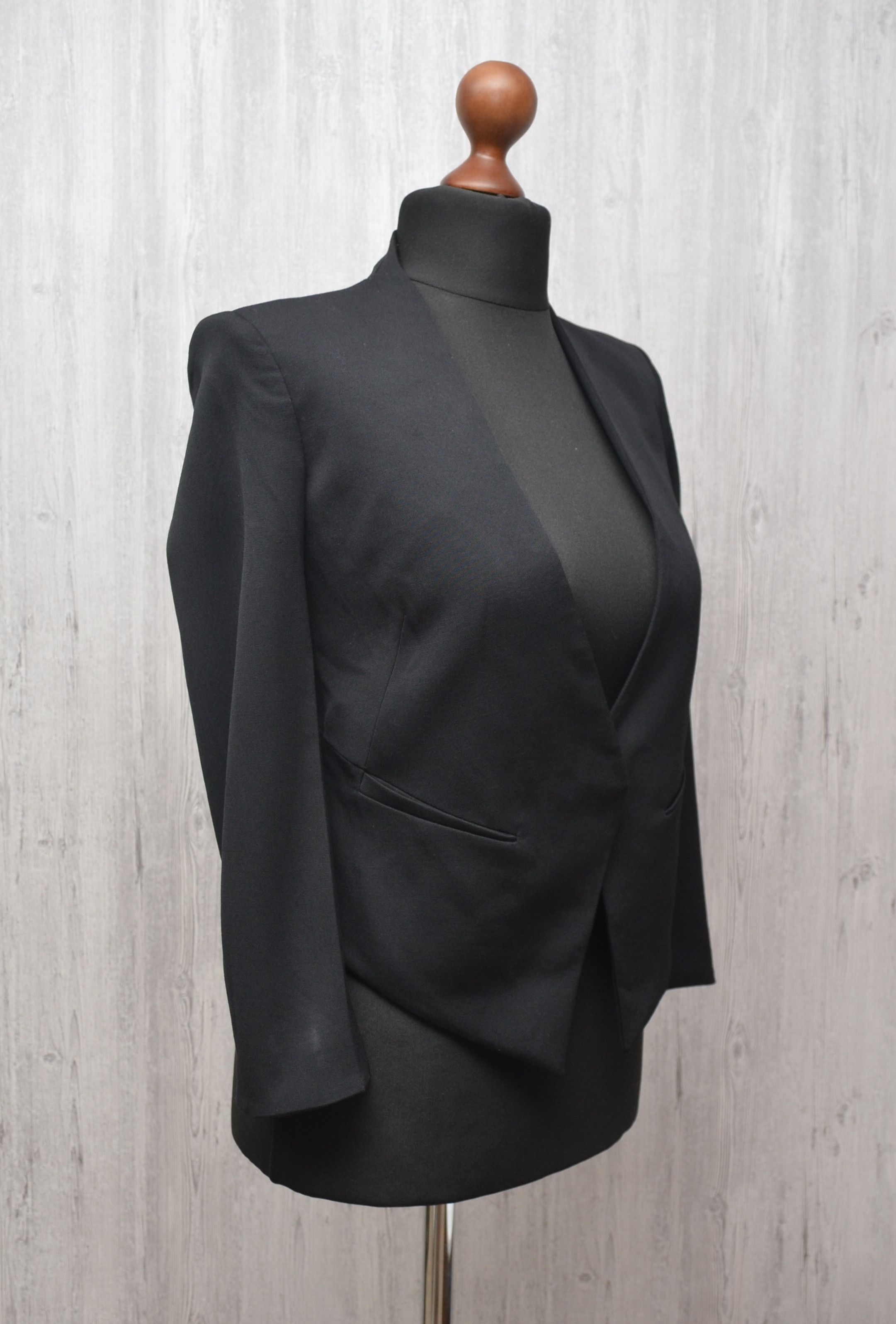 Helmut Lang Helmut Lang Size Wmns US2 Black Wool Cropped Tuxedo Blazer Size XS / US 0-2 / IT 36-38 - 7 Thumbnail