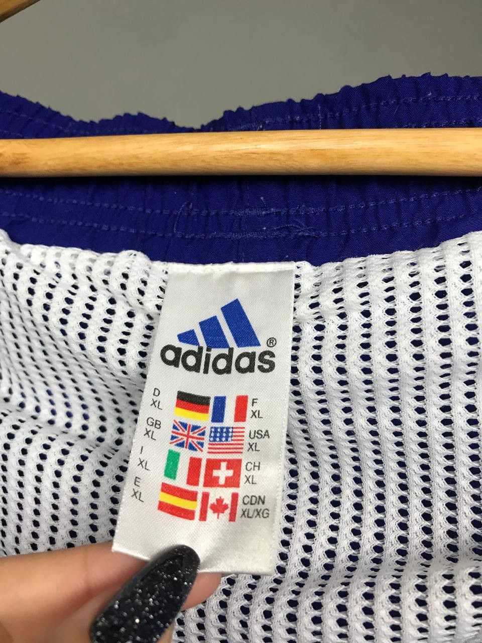 Vintage Adidas vintage streetwear blue shorts Size US 36 / EU 52 - 3 Thumbnail