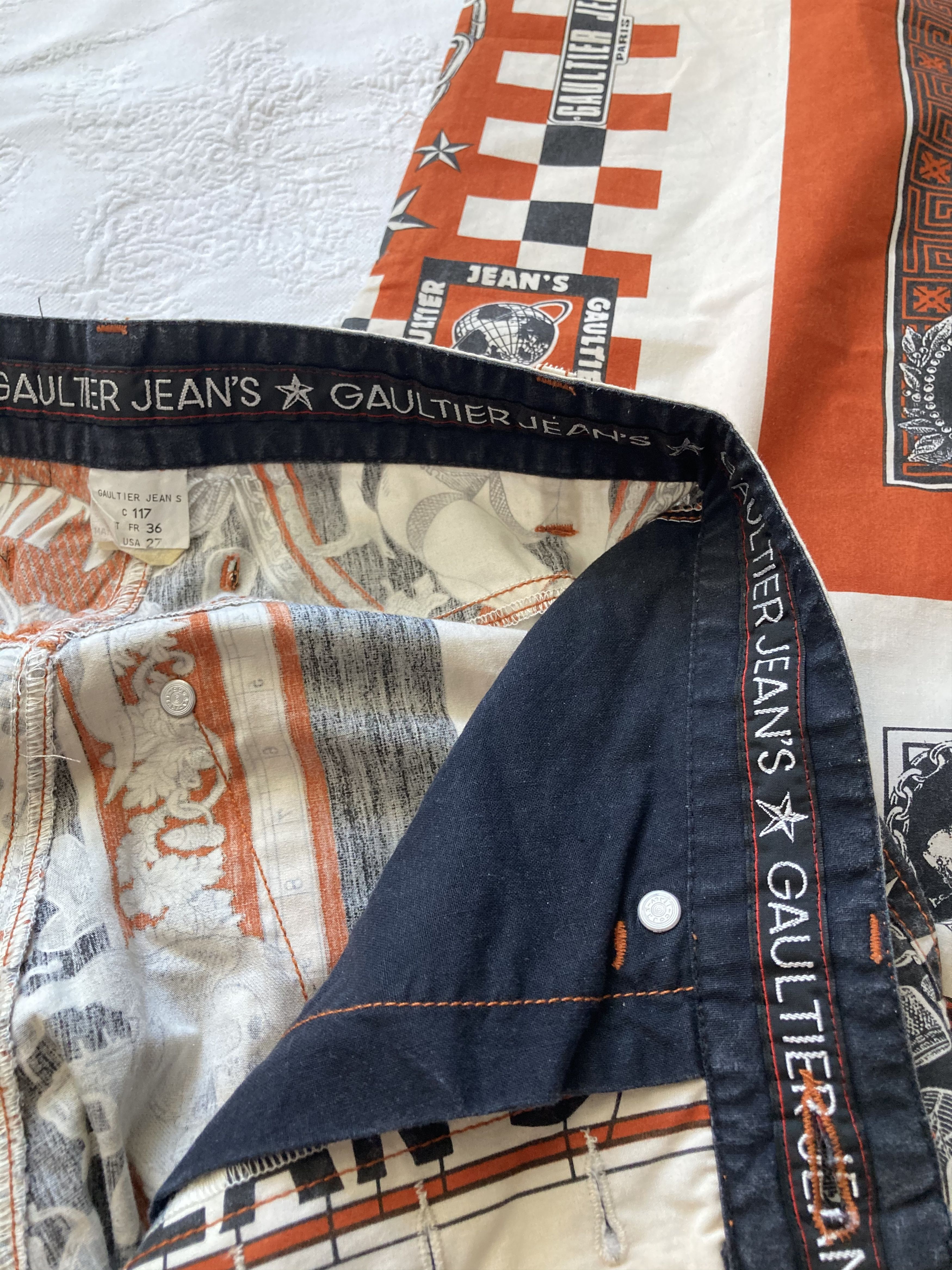 Jean Paul Gaultier Jean paul Gaultier SS94 Handkerchief printed pants Size US 26 / EU 42 - 25 Thumbnail