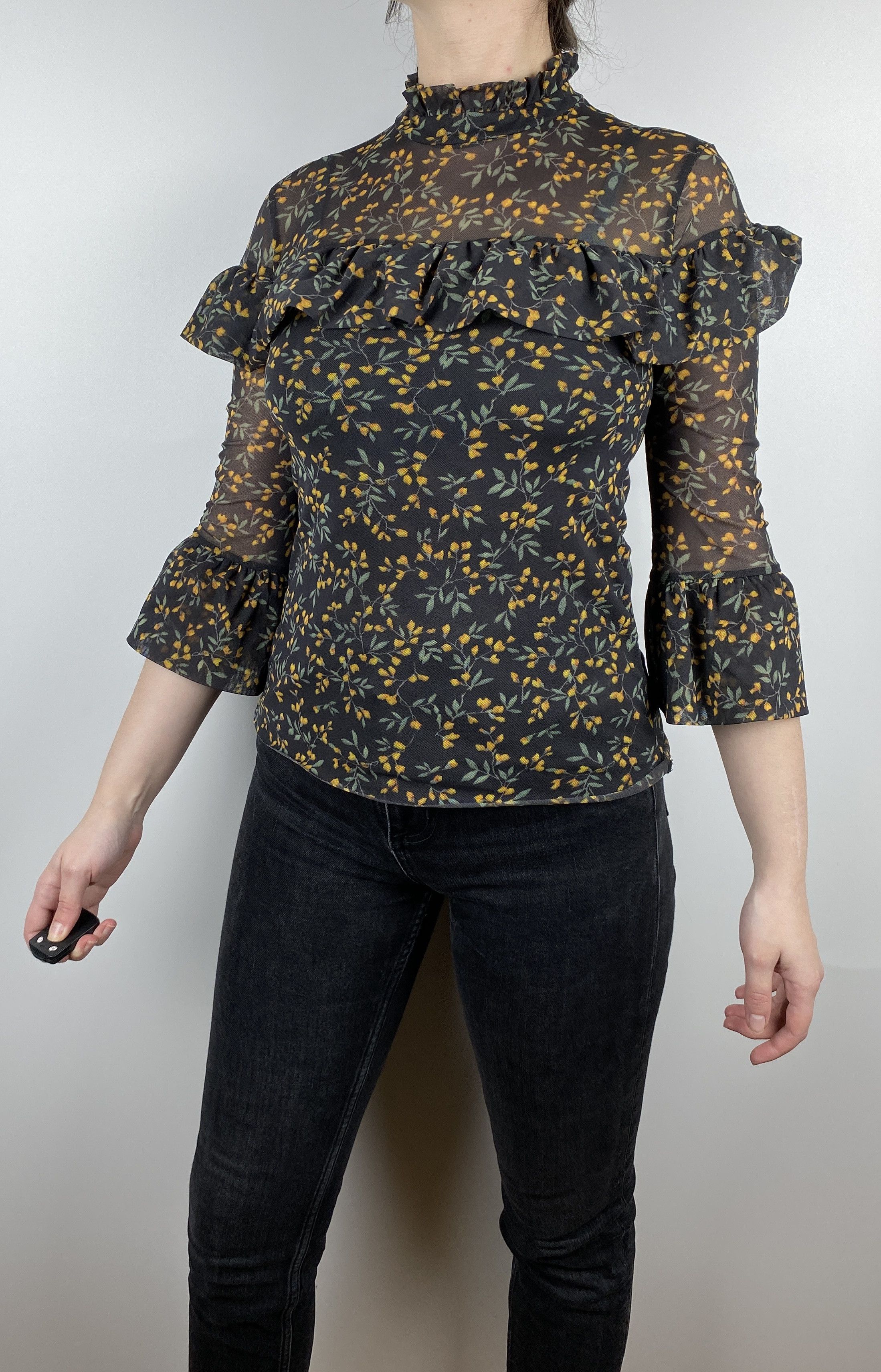 Ganni Ganni Floral Blouse Made in Portugal Size XS Size XS / US 0-2 / IT 36-38 - 2 Thumbnail