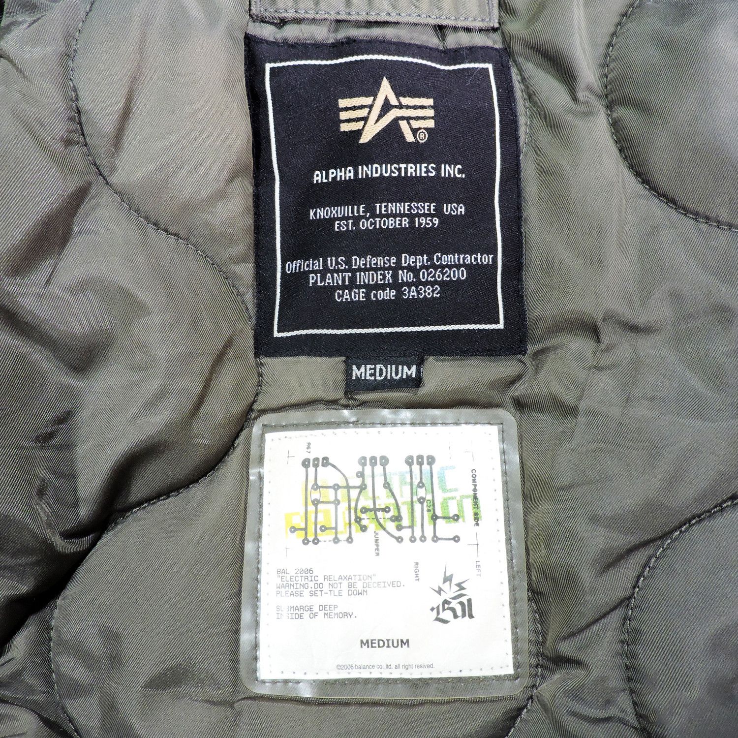 Alpha Industries Alpha Industries X Bal "Electric Relaxation" SS06 N-2B Size US M / EU 48-50 / 2 - 4 Thumbnail