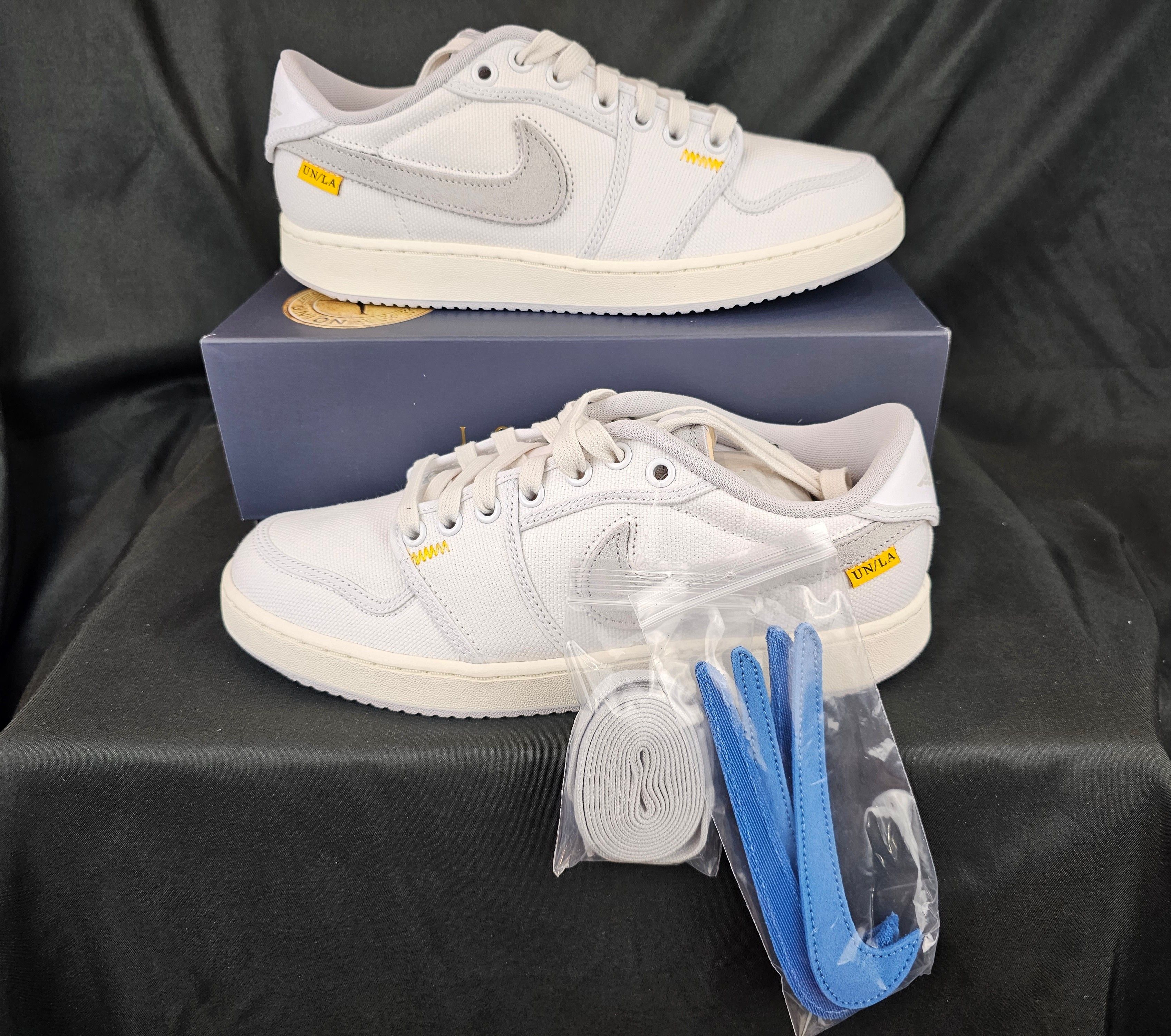 Jordan Brand × Union LA Nike Air Jordan 1 Retro AJKO Low SP Union Canvas BRAND NEW Size US 8 / EU 41 - 2 Thumbnail