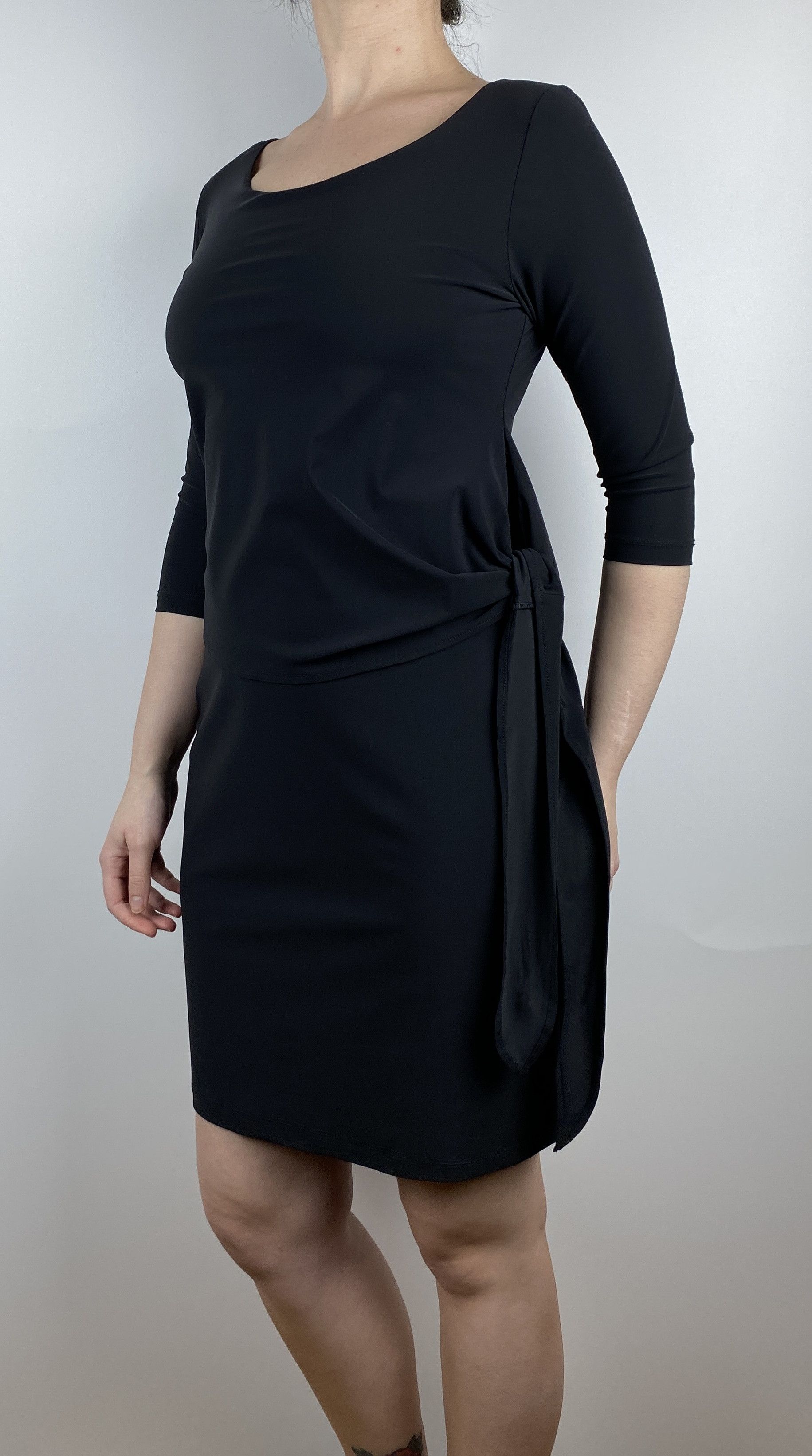 Sarah Pacini Sarah Pacini Elegant Black Dress Made in Italy Size XS Size XS / US 0-2 / IT 36-38 - 2 Thumbnail